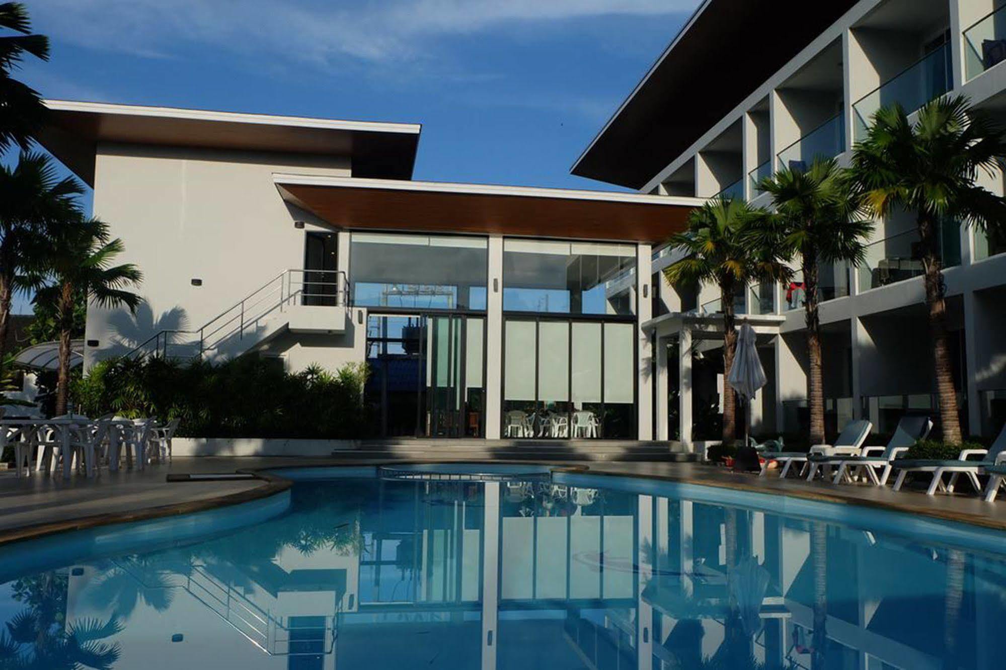 Clear House - Sha Extra 3* Pantai Kamala