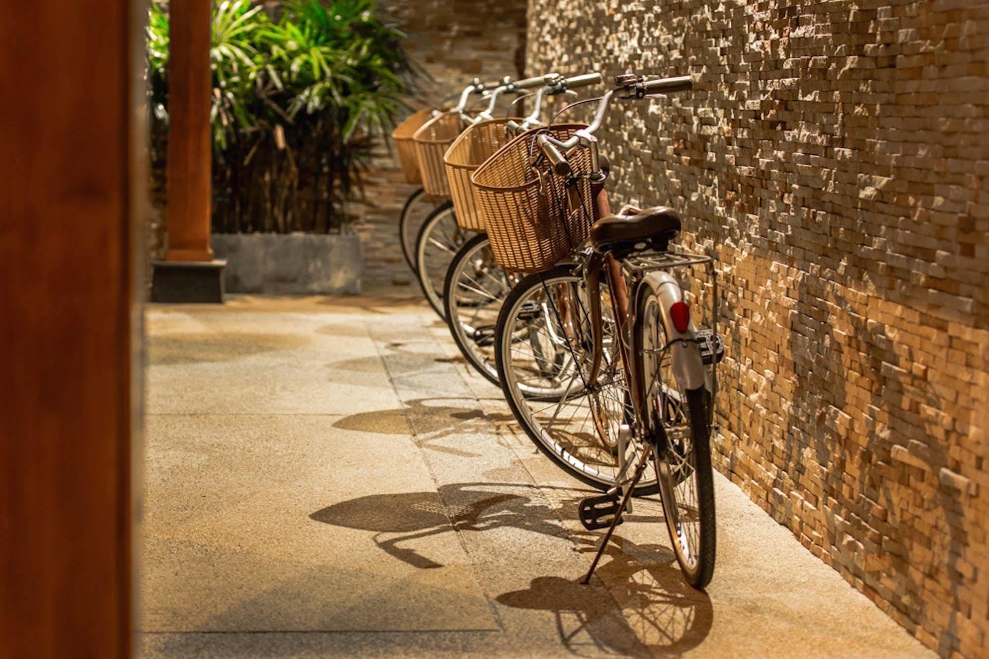 Airport Phuket Resort 4*