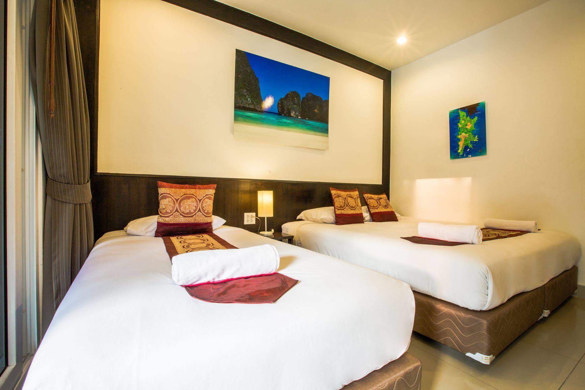 Resort Airport Phuket Nai Yang Beach