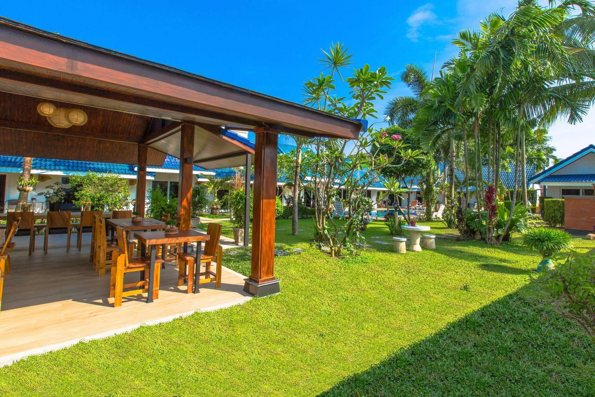Airport Phuket Resort Nai Yang Beach