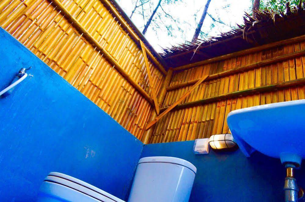 Vakantiehuis Micky Monkey Phuket Maikhao Thailand