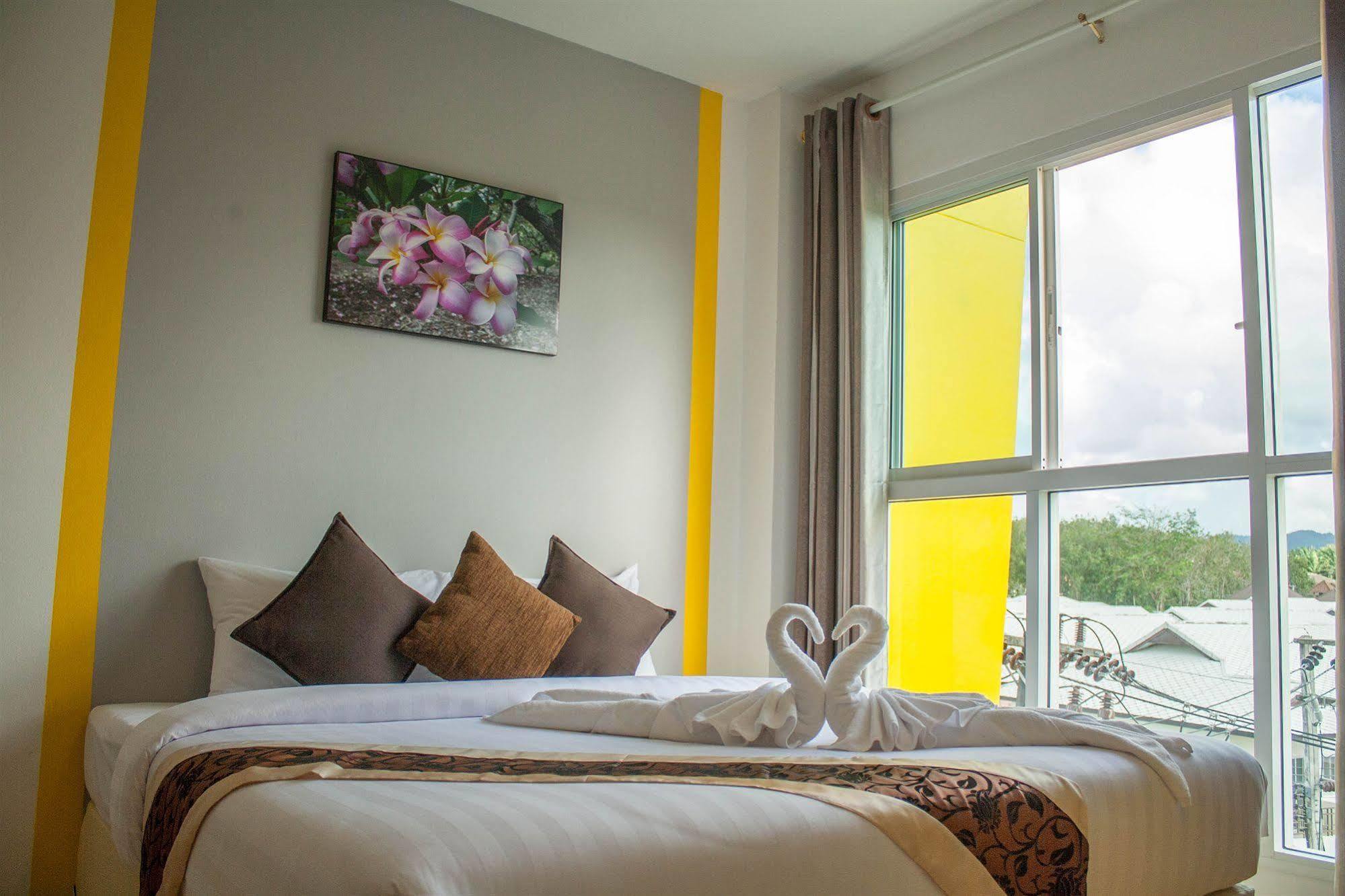 The Sunflower * Phuket