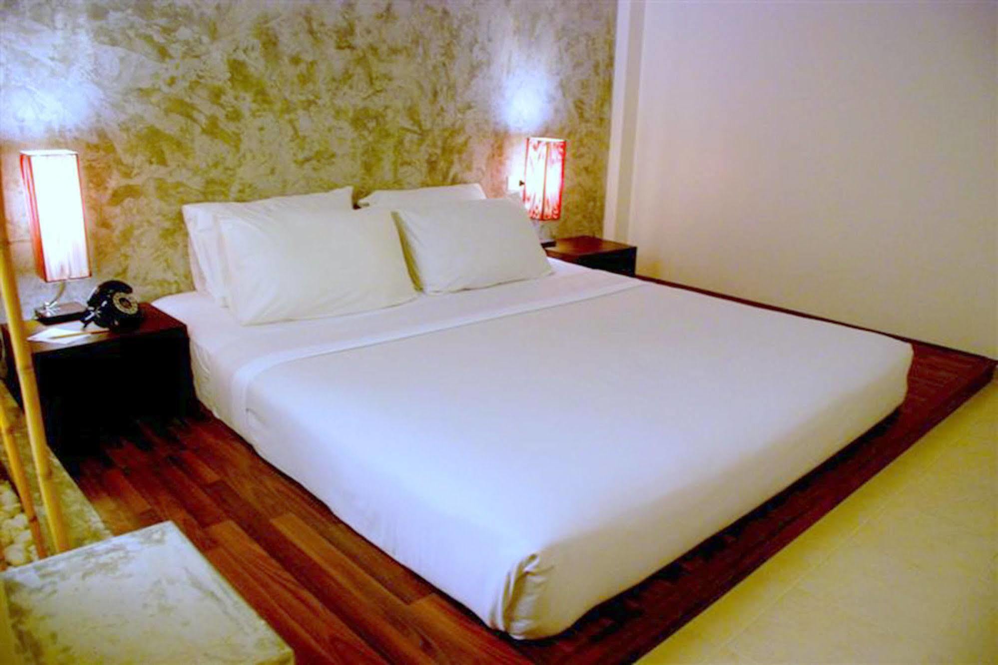 The Album Loft Apartment Patong