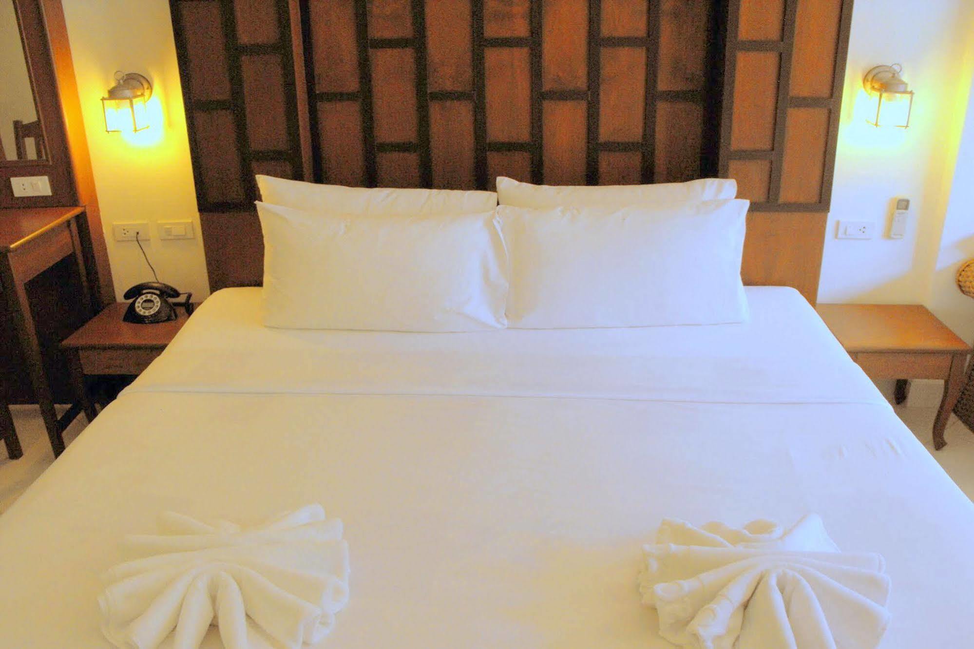 Apartment The Album Loft Patong