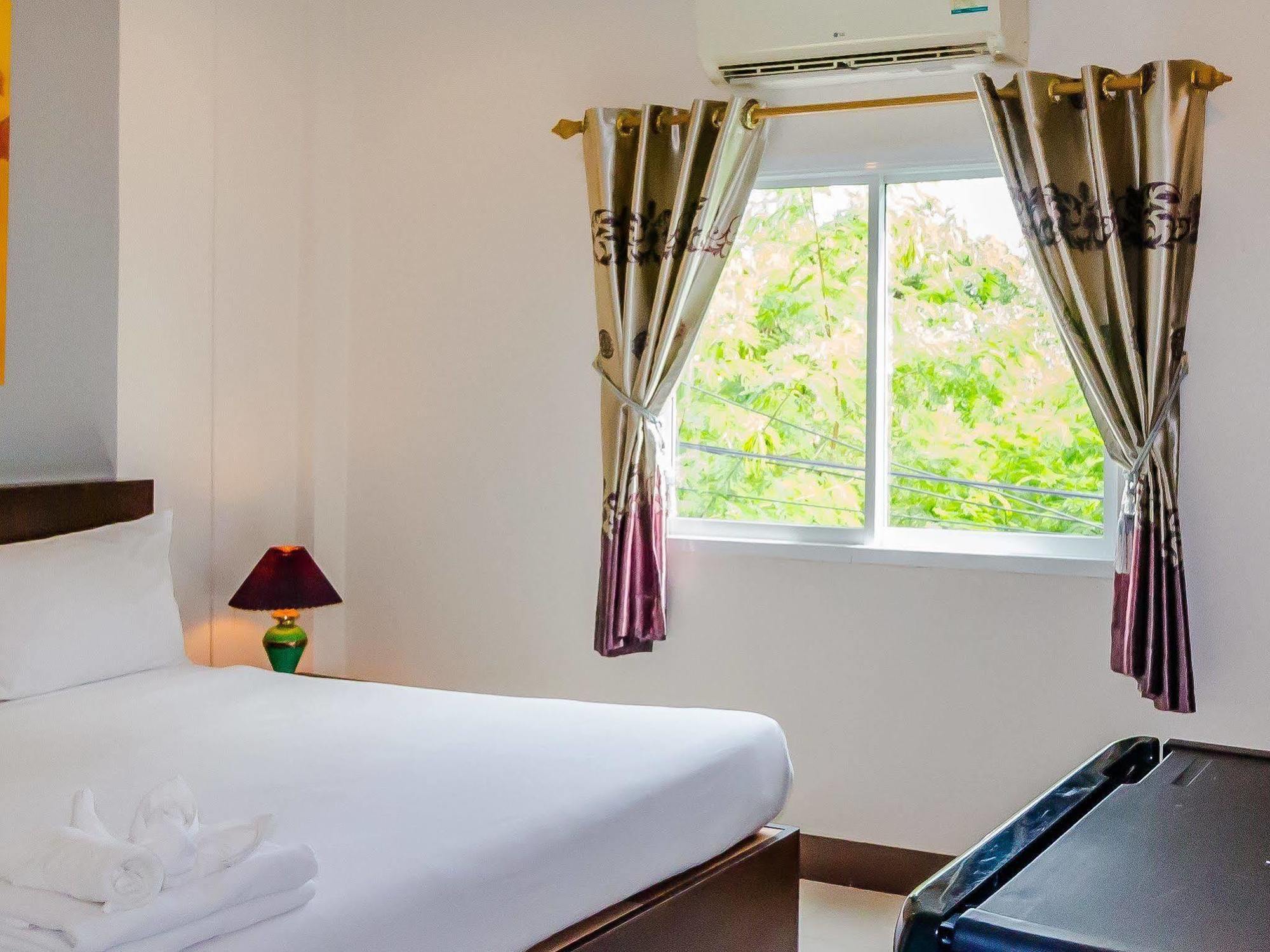 Baan Yuyen Guest house 3*