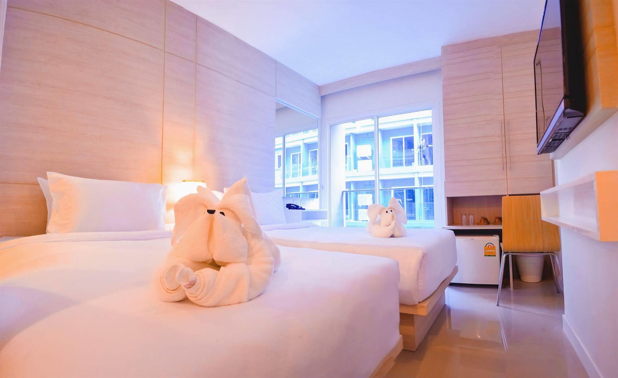Hotel Mirage Express Phuket 3*