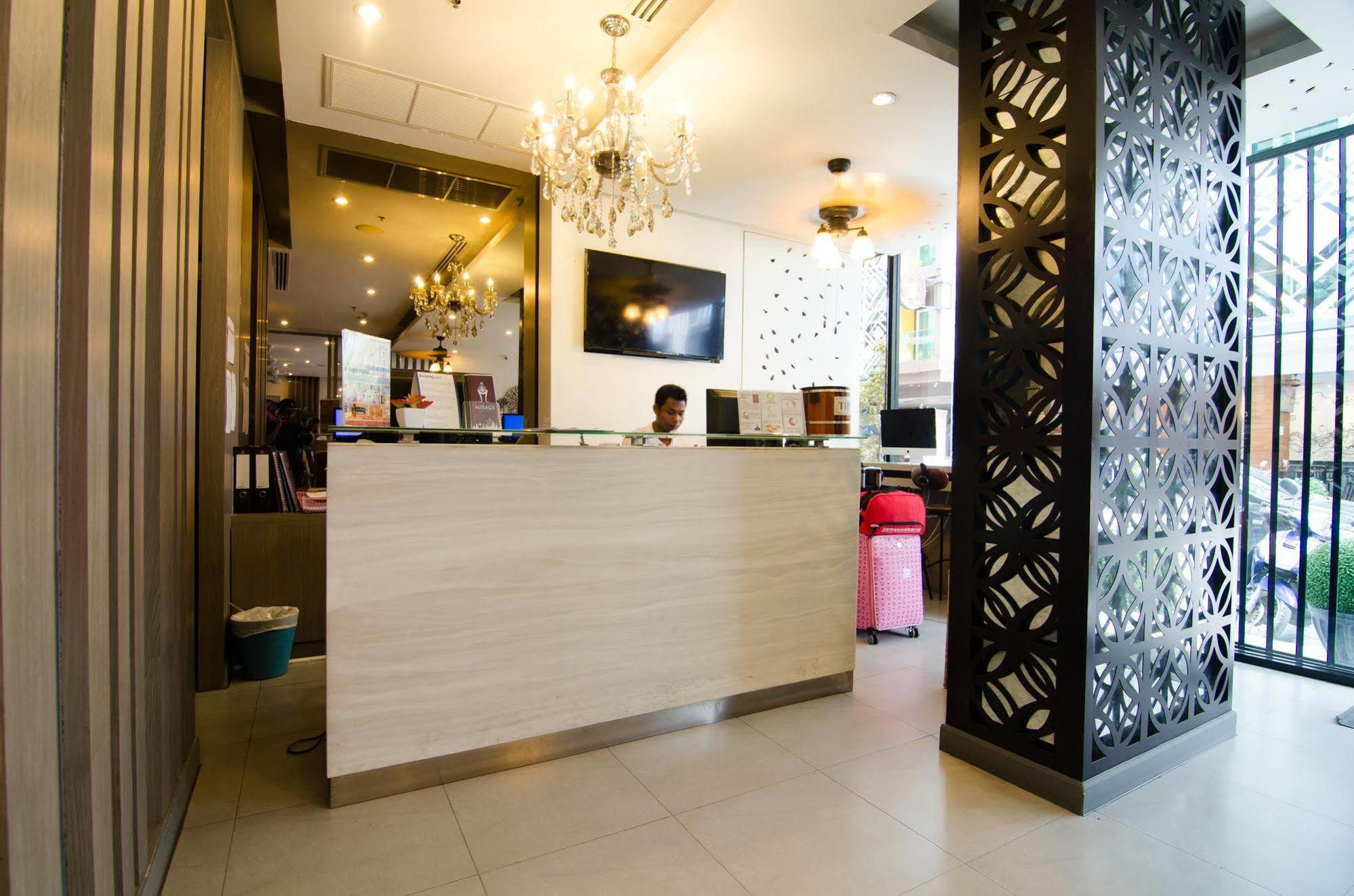 Mirage Express Phuket Hotel