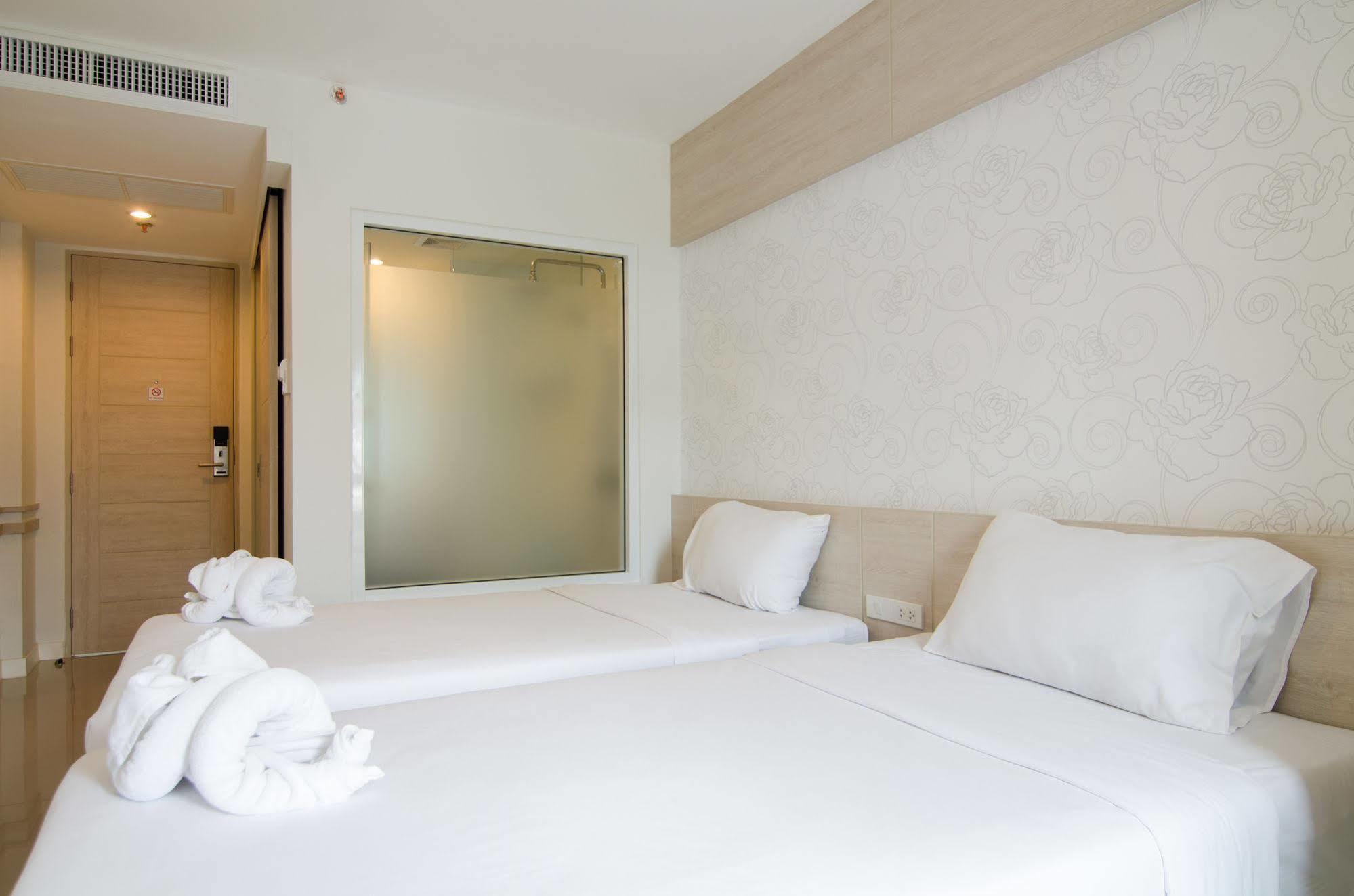 Mirage Express Phuket 3*