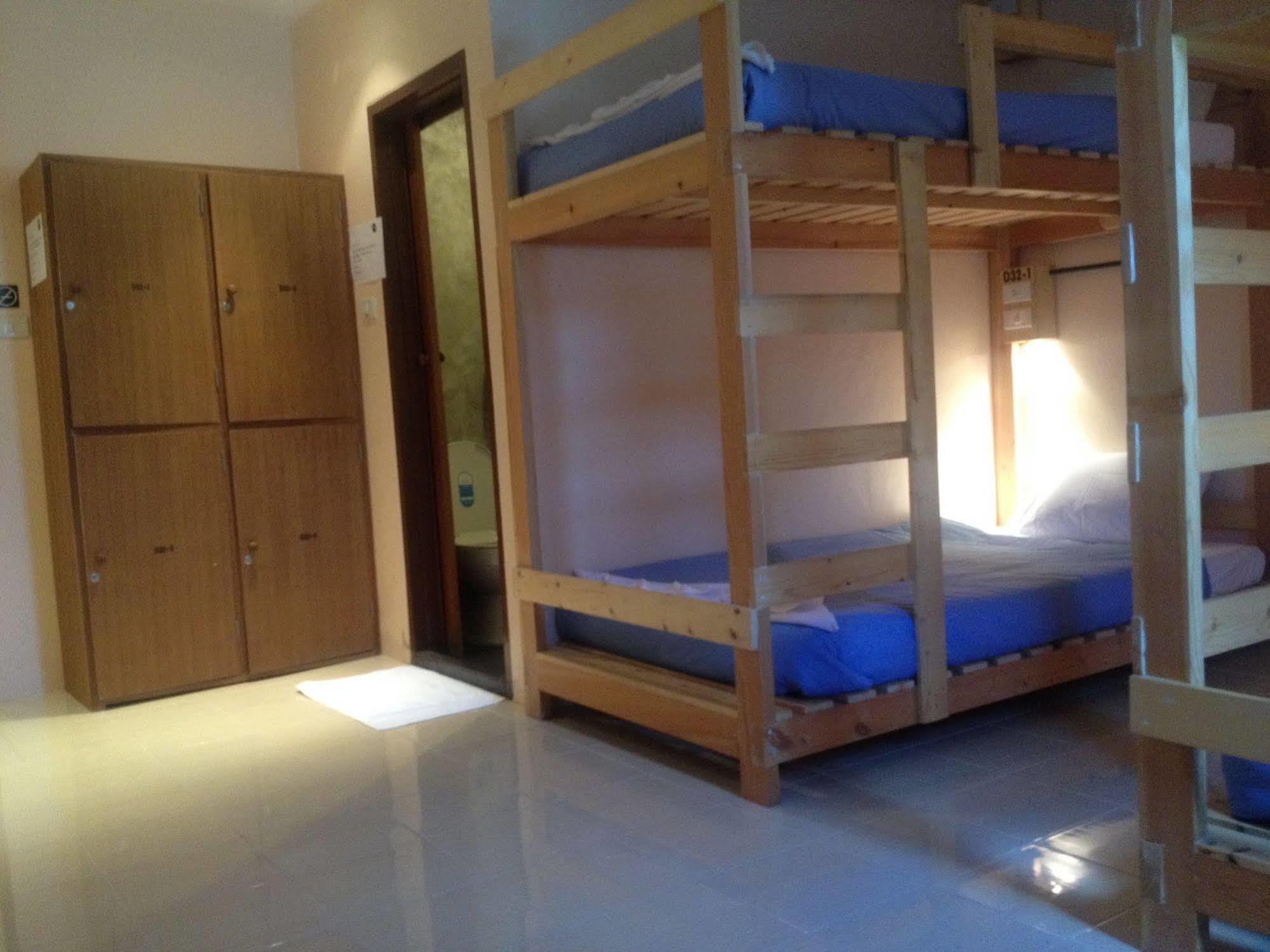 Dfeel House Asrama Patong