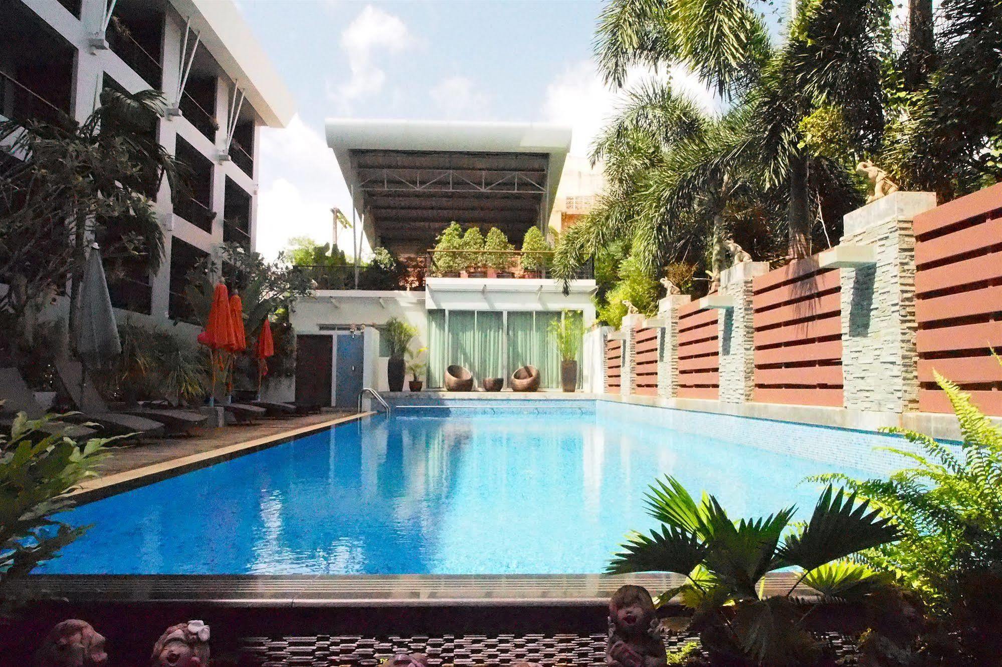 Baan Suwantawe 3* Phuket