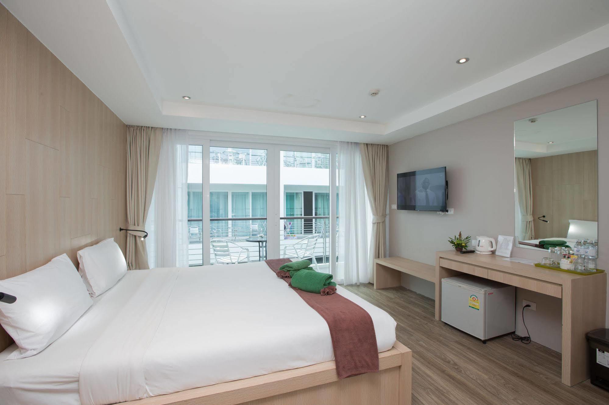 Resort The Palms, - Sha Extra Plus