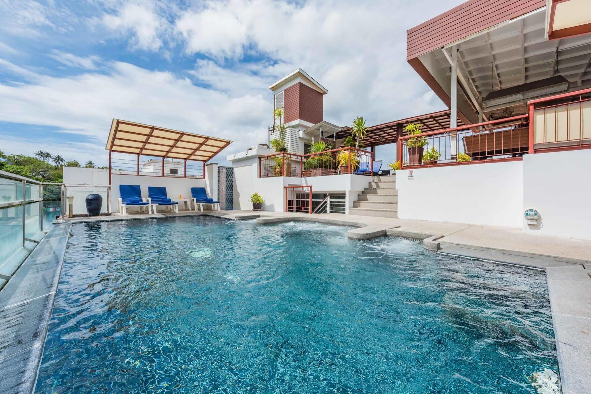 Phuket Hotel 3*