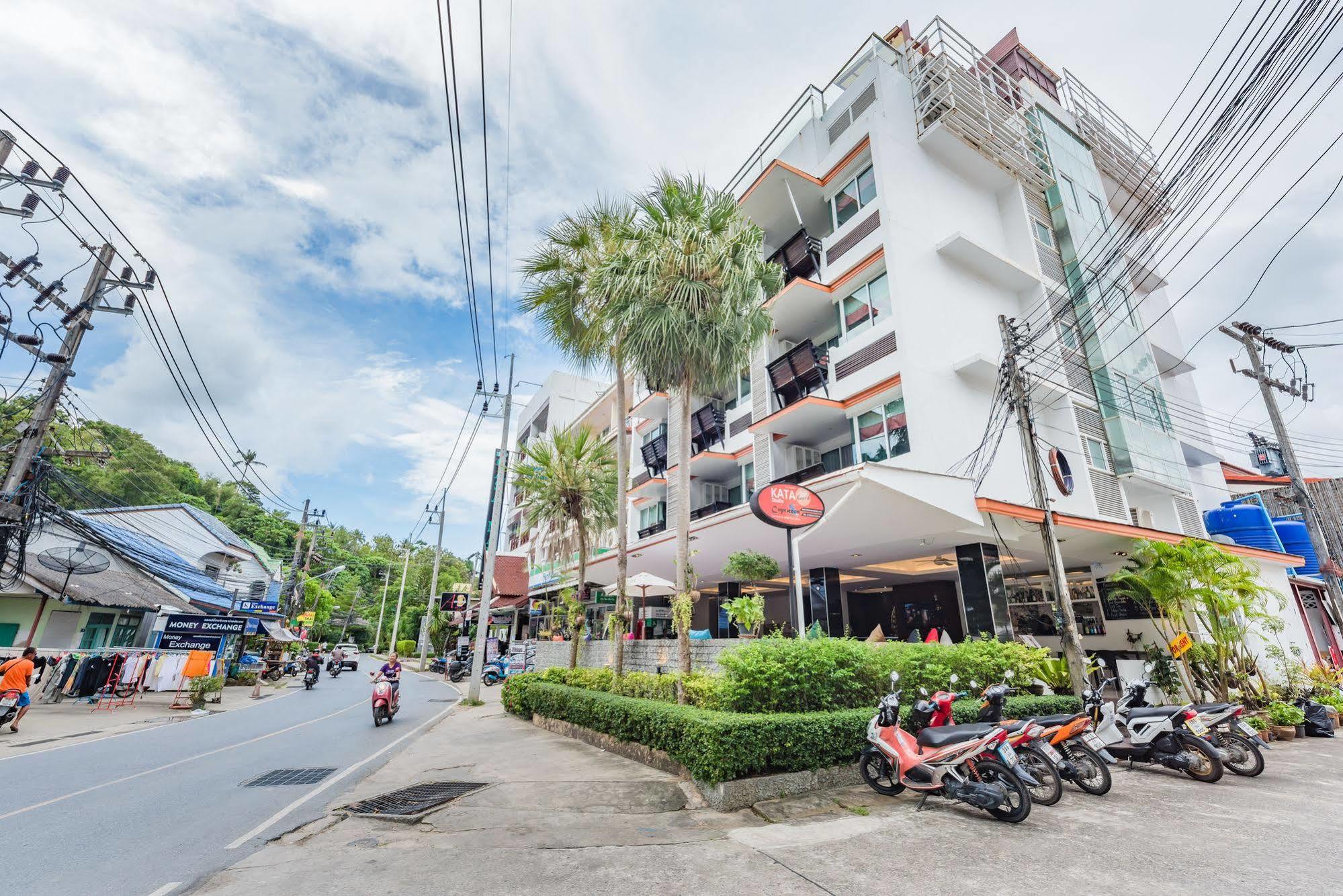 Hotel Phuket 3*