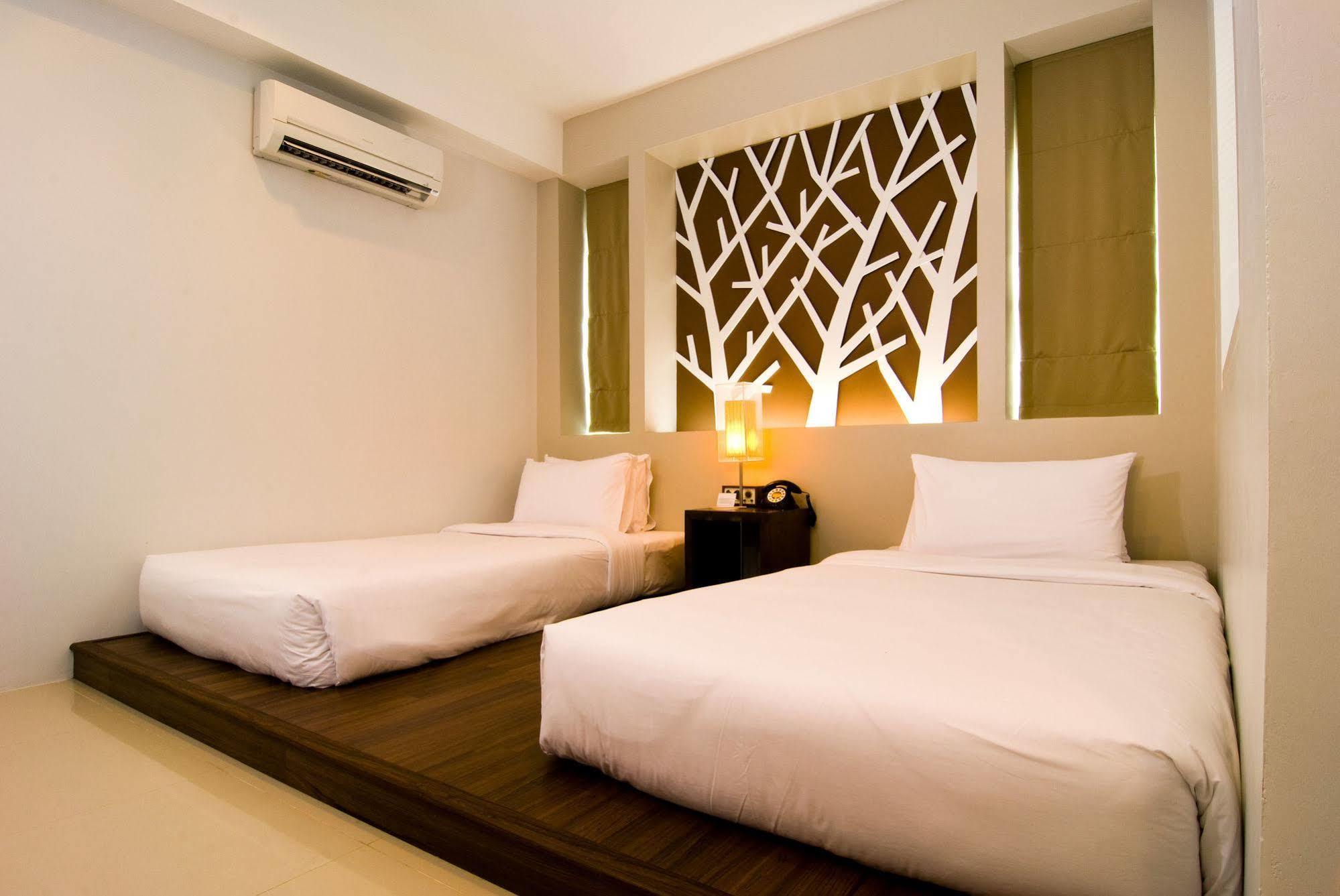The Album Hotel 3*