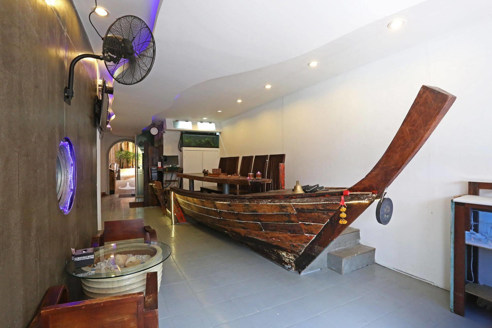 Baan Backpacker Kamala Beach
