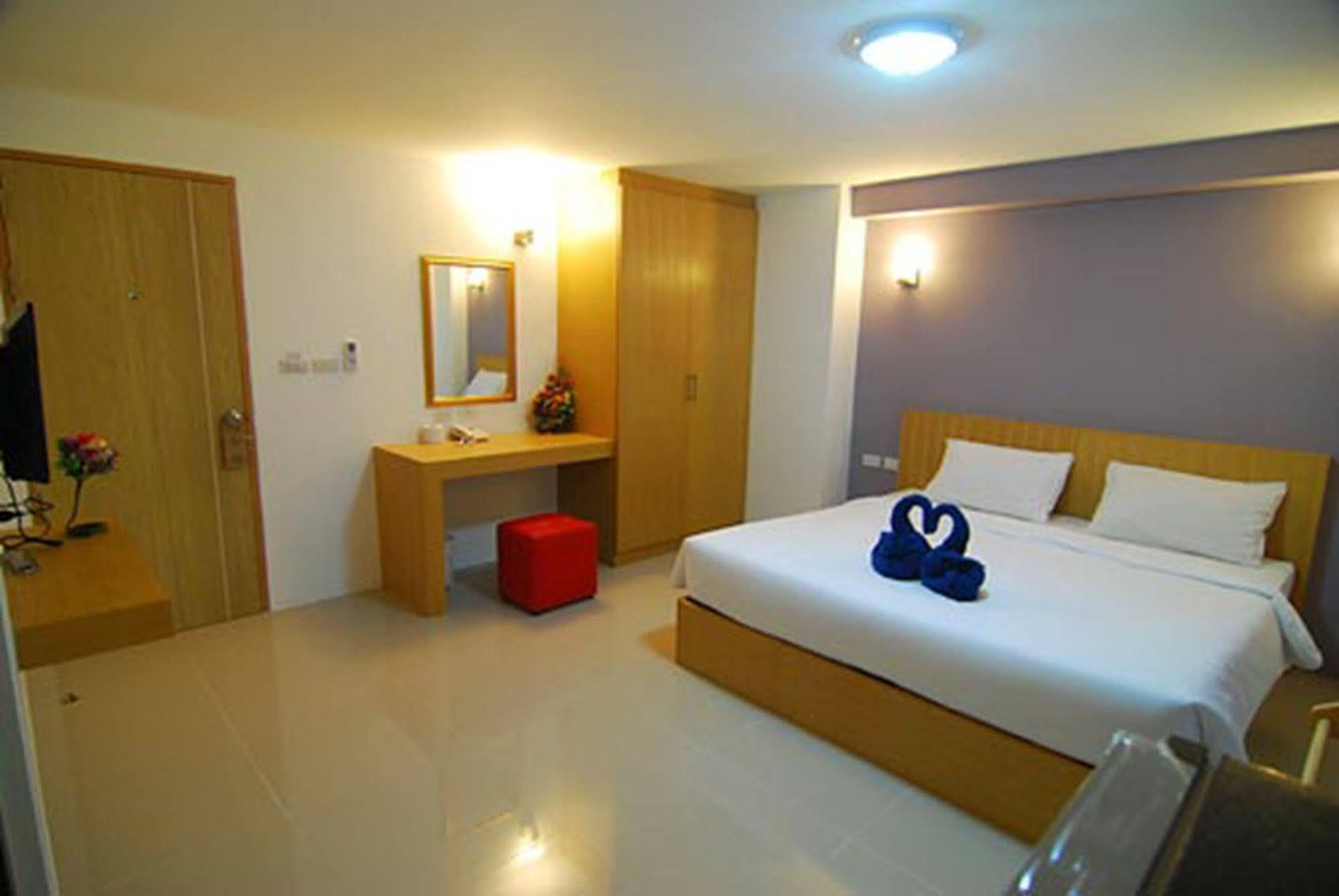 Leelawadee Naka Hotel 3*