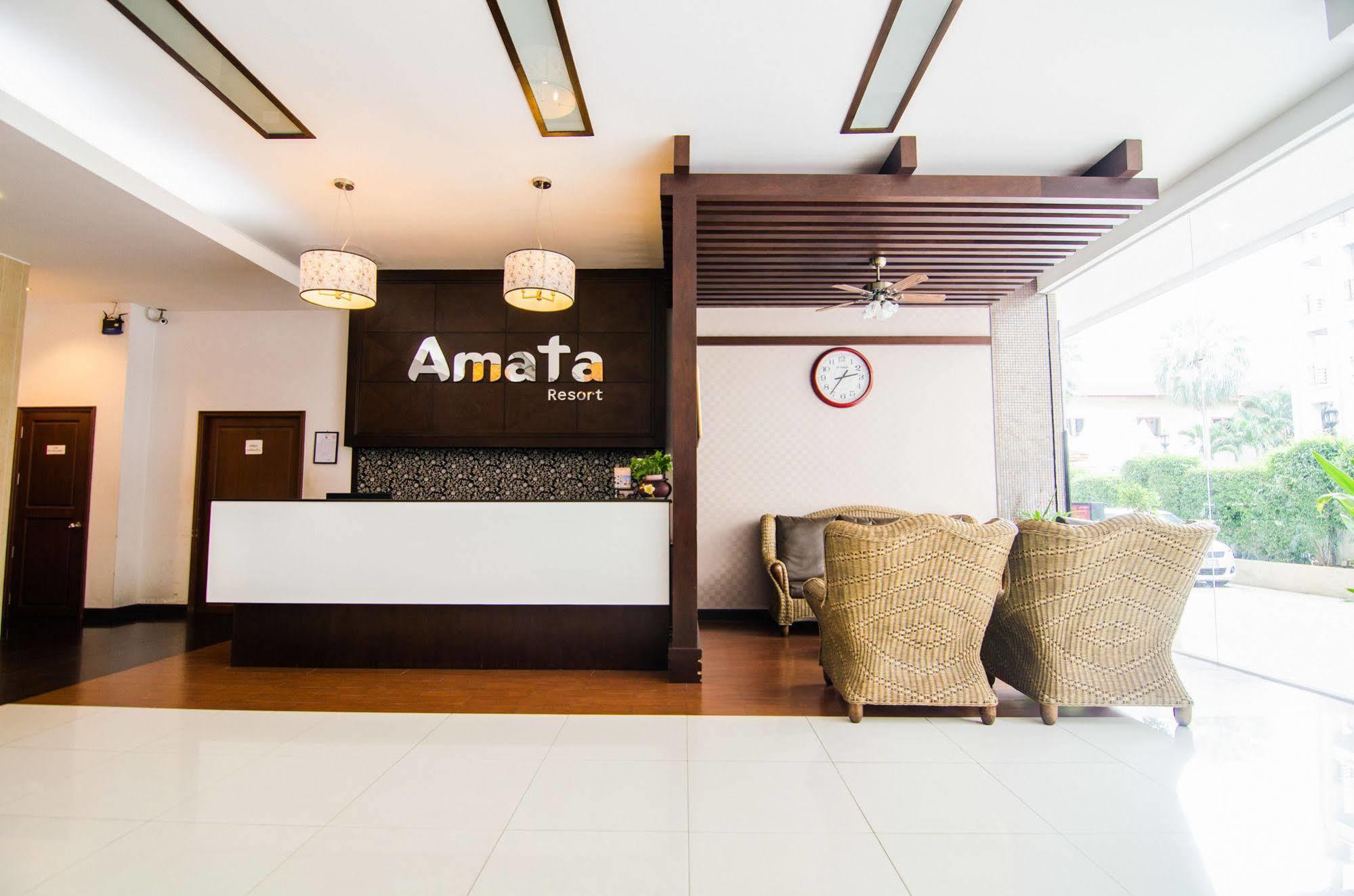 Amata Hotel 4*