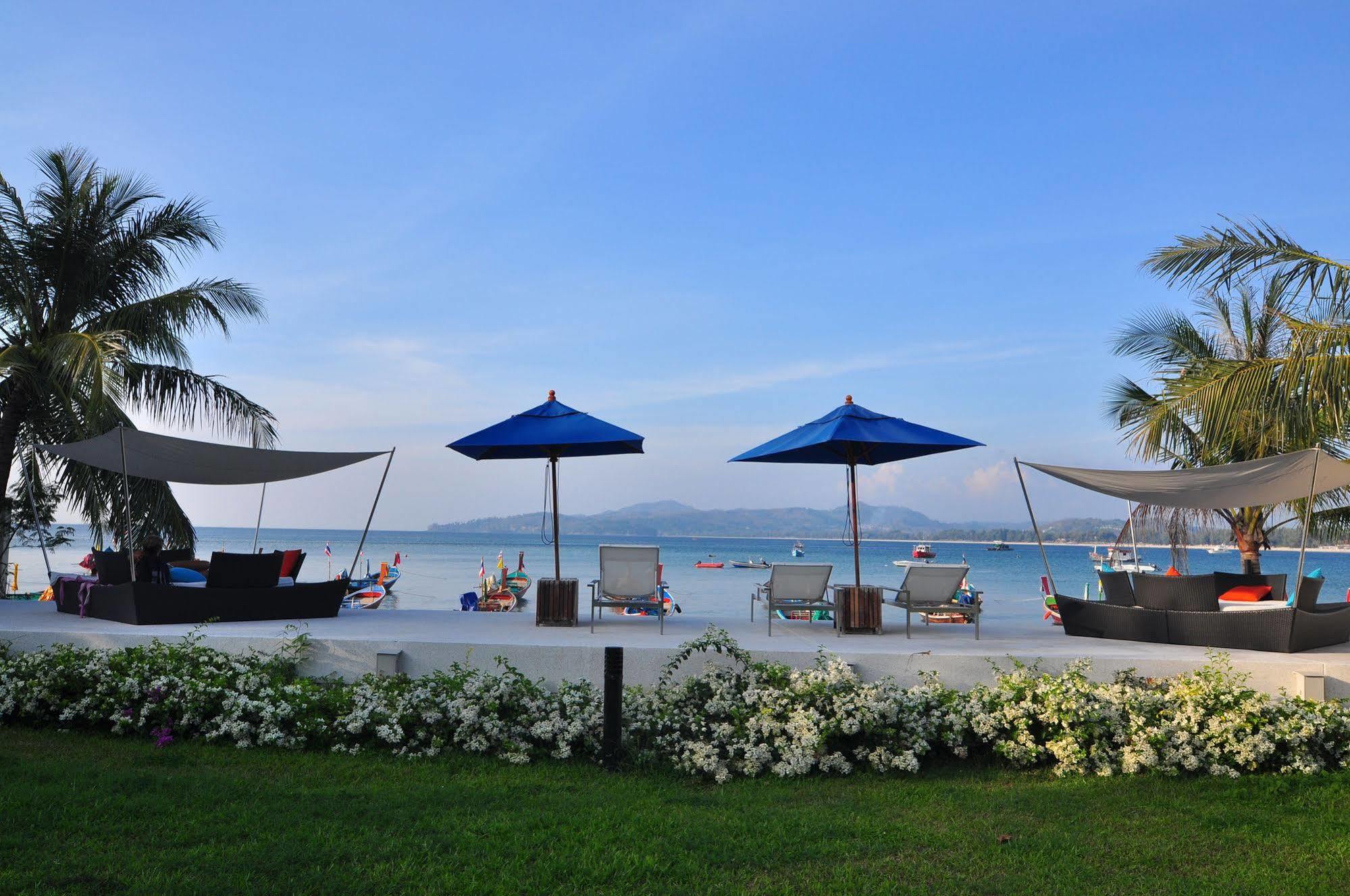 Beachfront Phuket Resort 5*