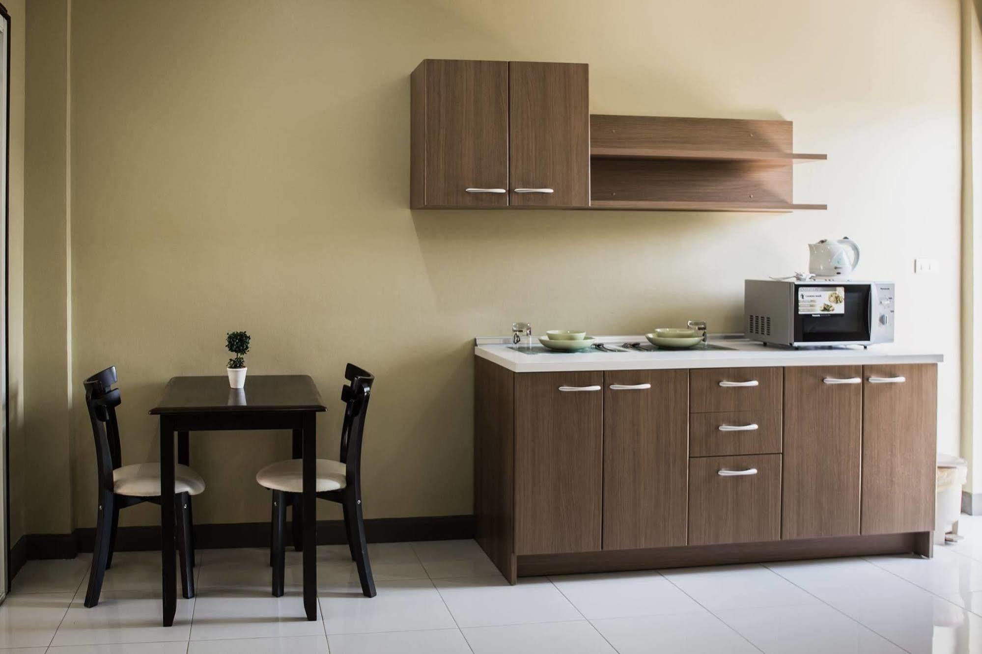 The Guesthouse, Phuket Hotel 3*
