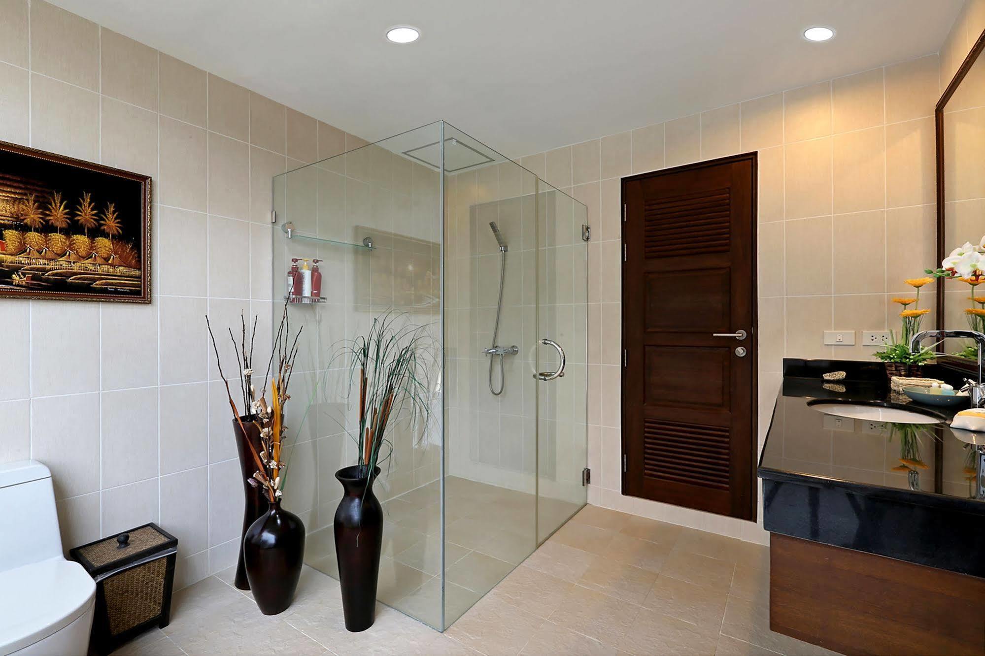 Apartment Karon-view Royal Lotus *