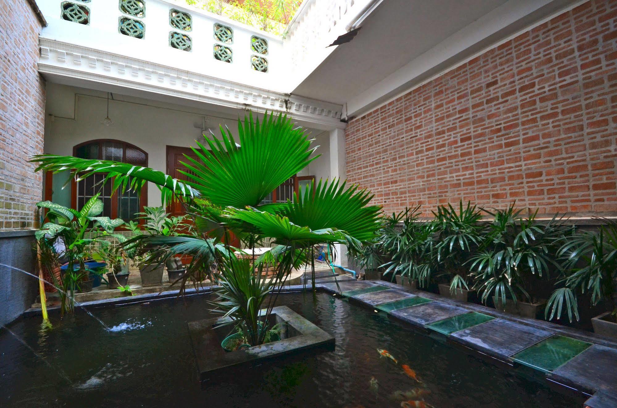 99 Oldtown Boutique Sha Extra Guest house 2*