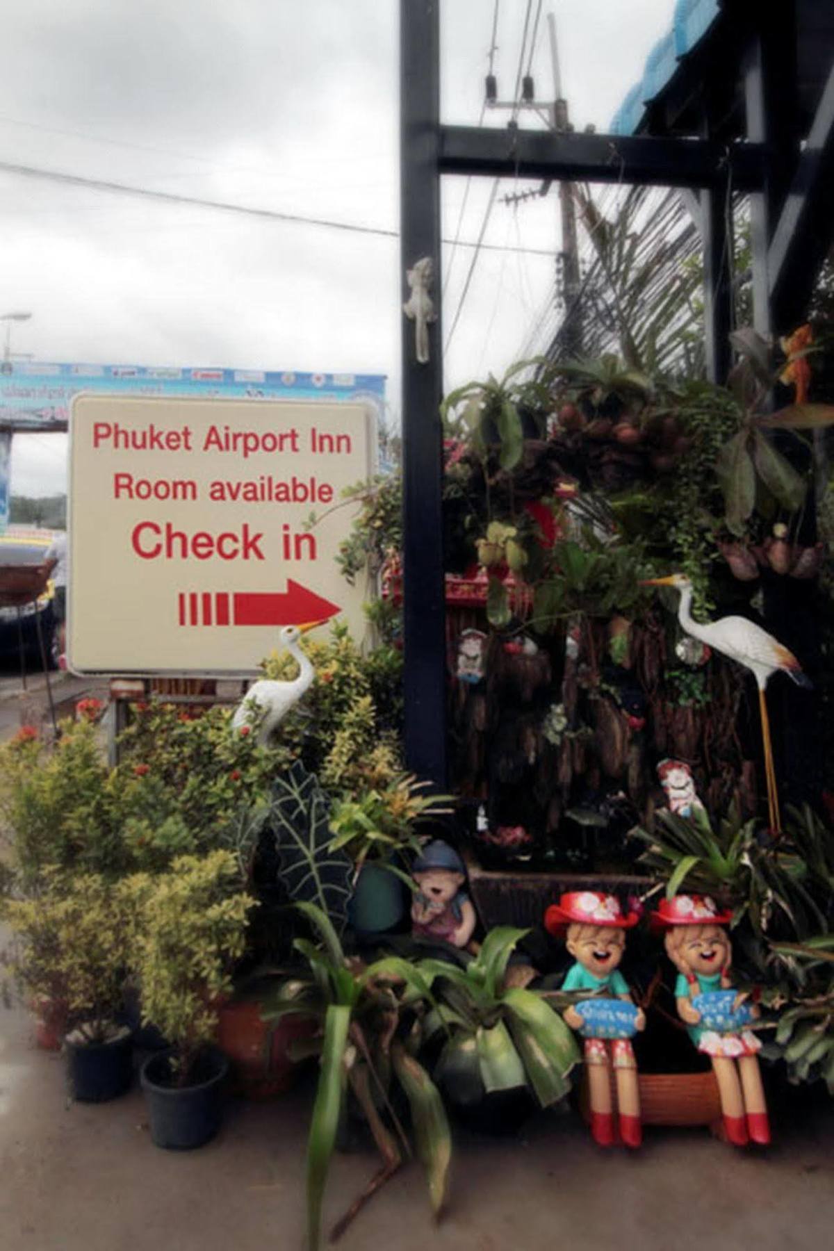 Phuket Airport Hotel 2*