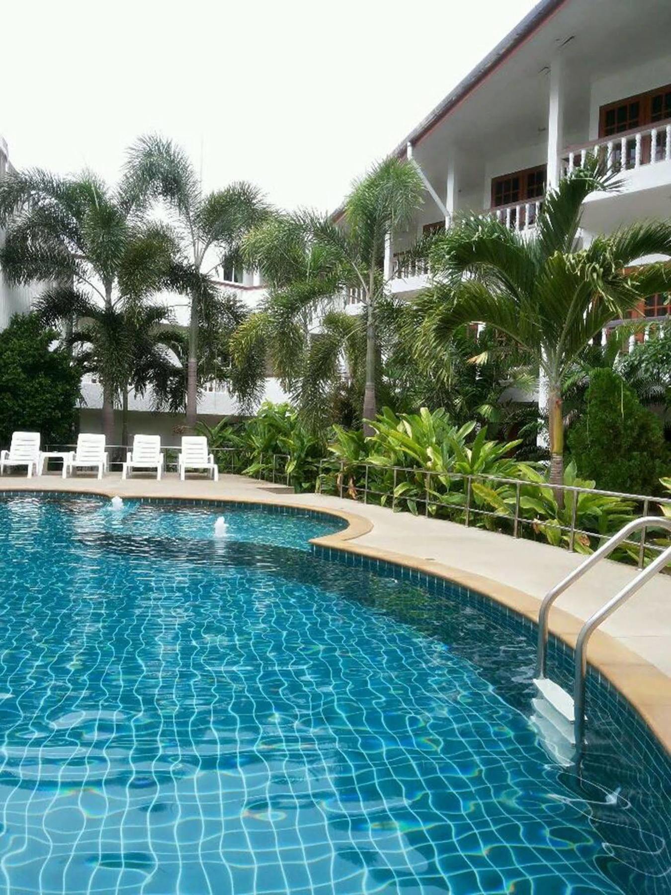 Hotel Neptuna Hotel By Maduzi Phuket