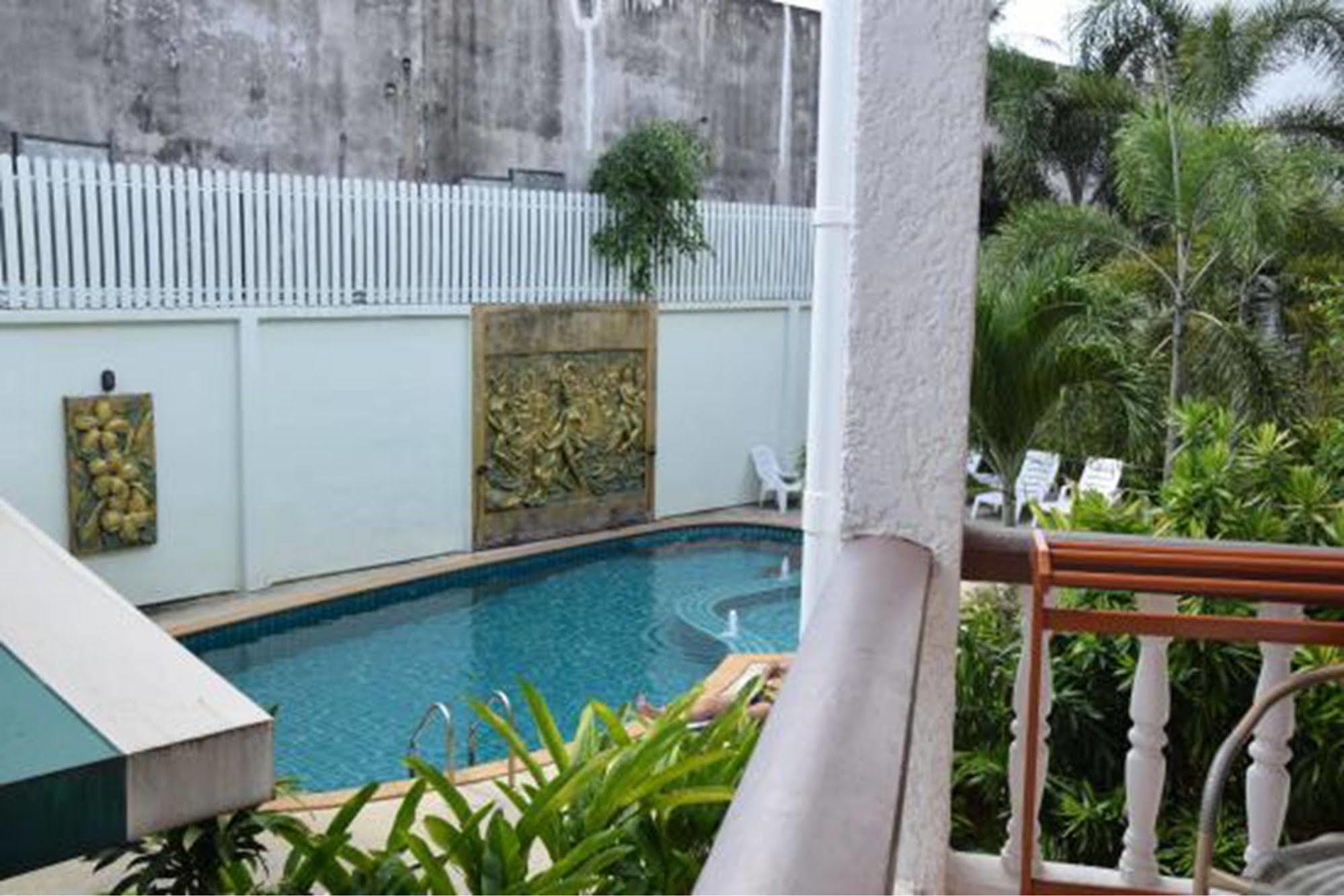 Neptuna Hotel By Maduzi Hotel