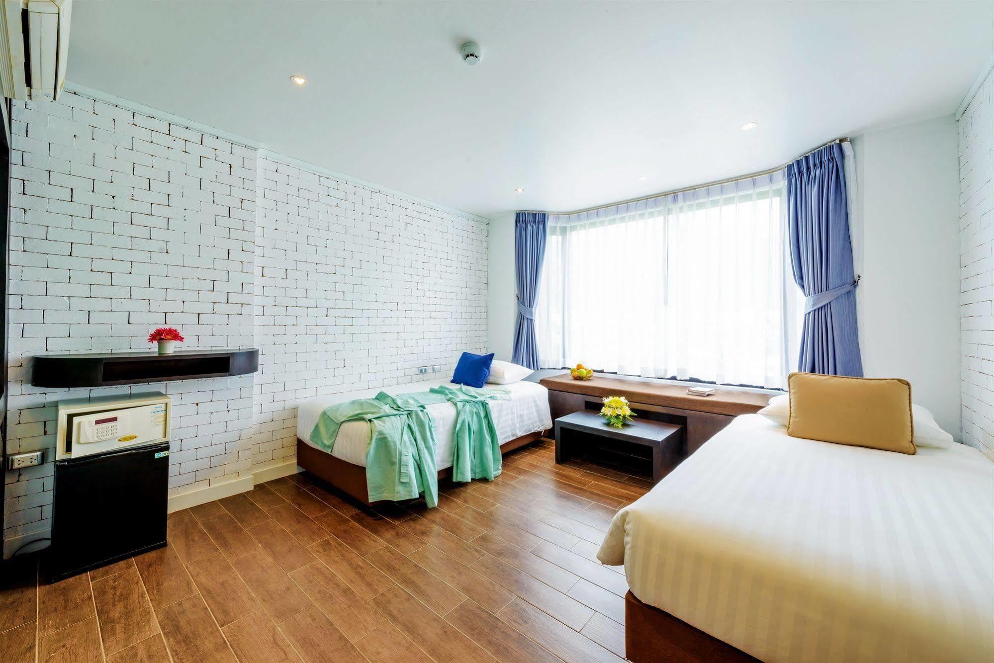 Hotel Raha Grand Patong