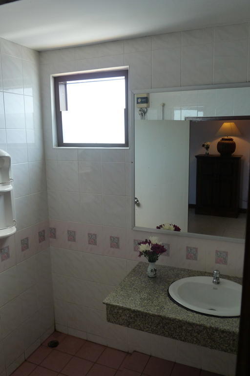 Supergreen Hotel Chalong