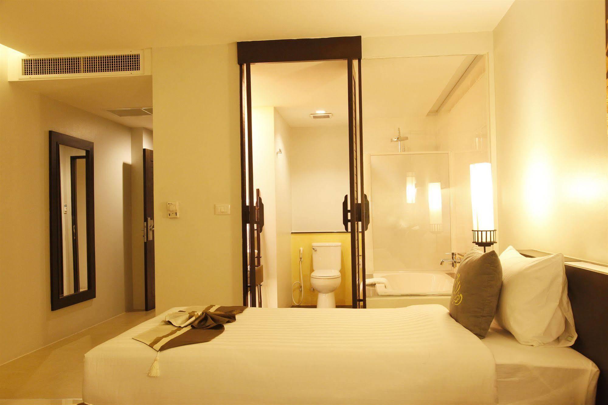 Palmyra Phuket - Sha Extra 4* Patong