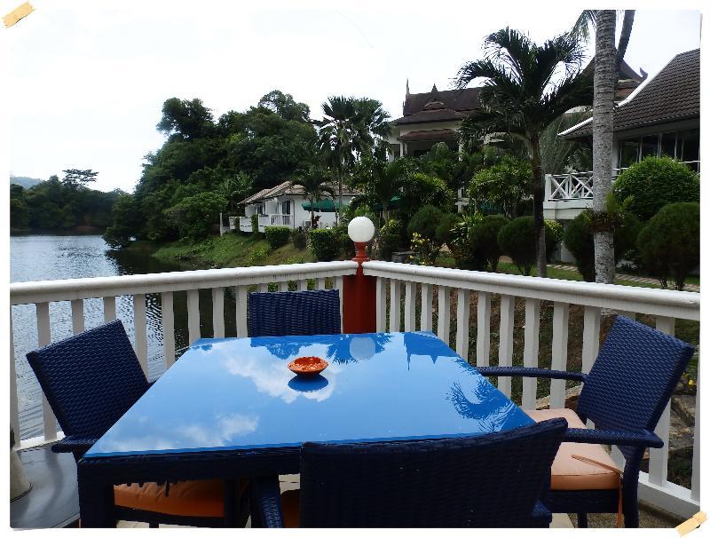 Serenity Lakeside Hotel 3*