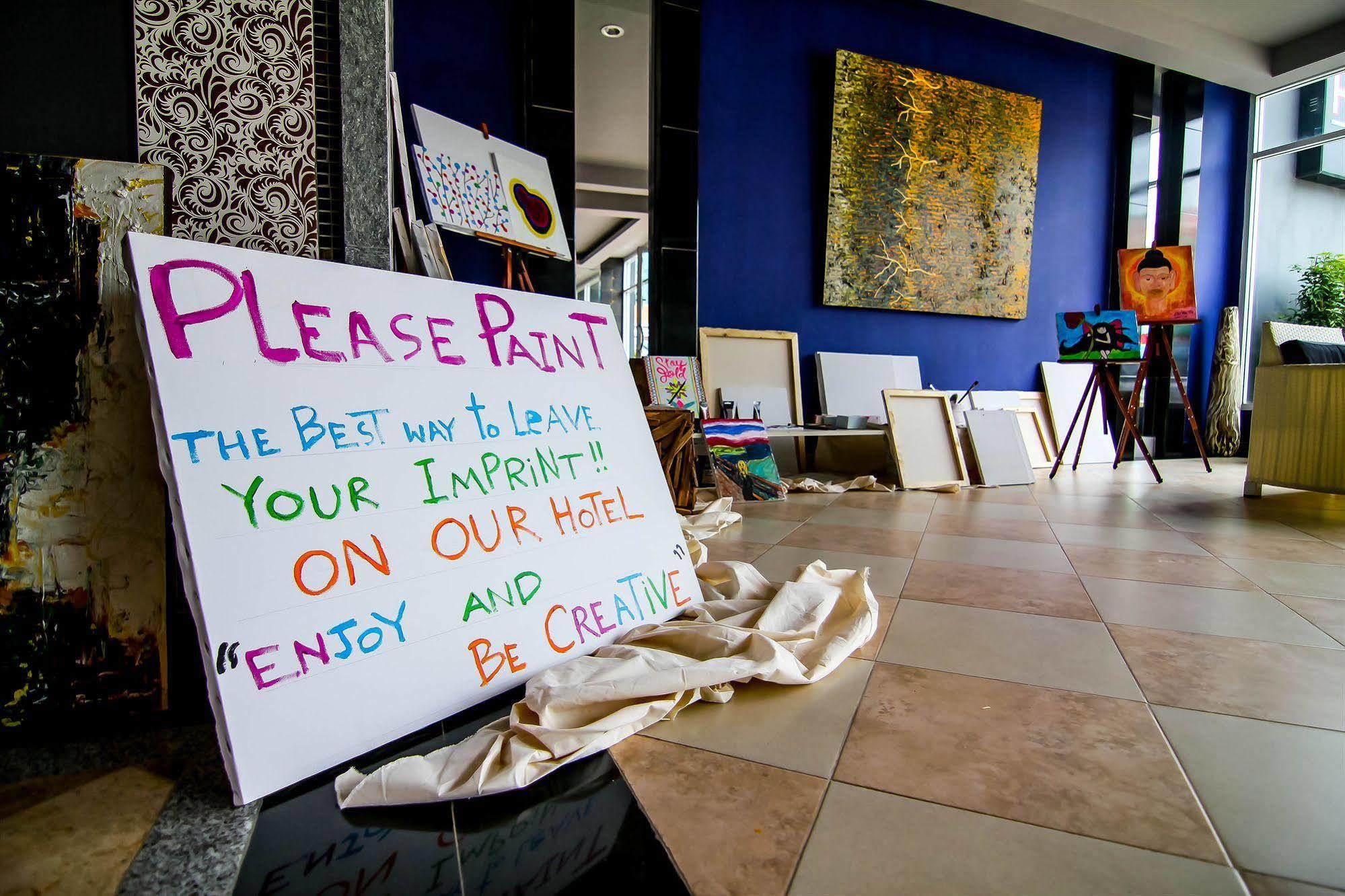 Patong Gallery
