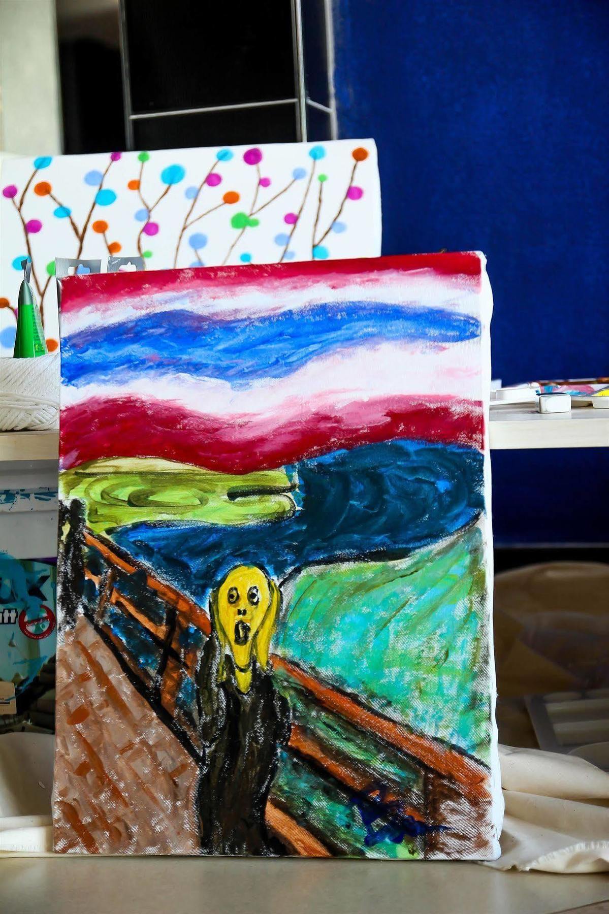 Patong Gallery