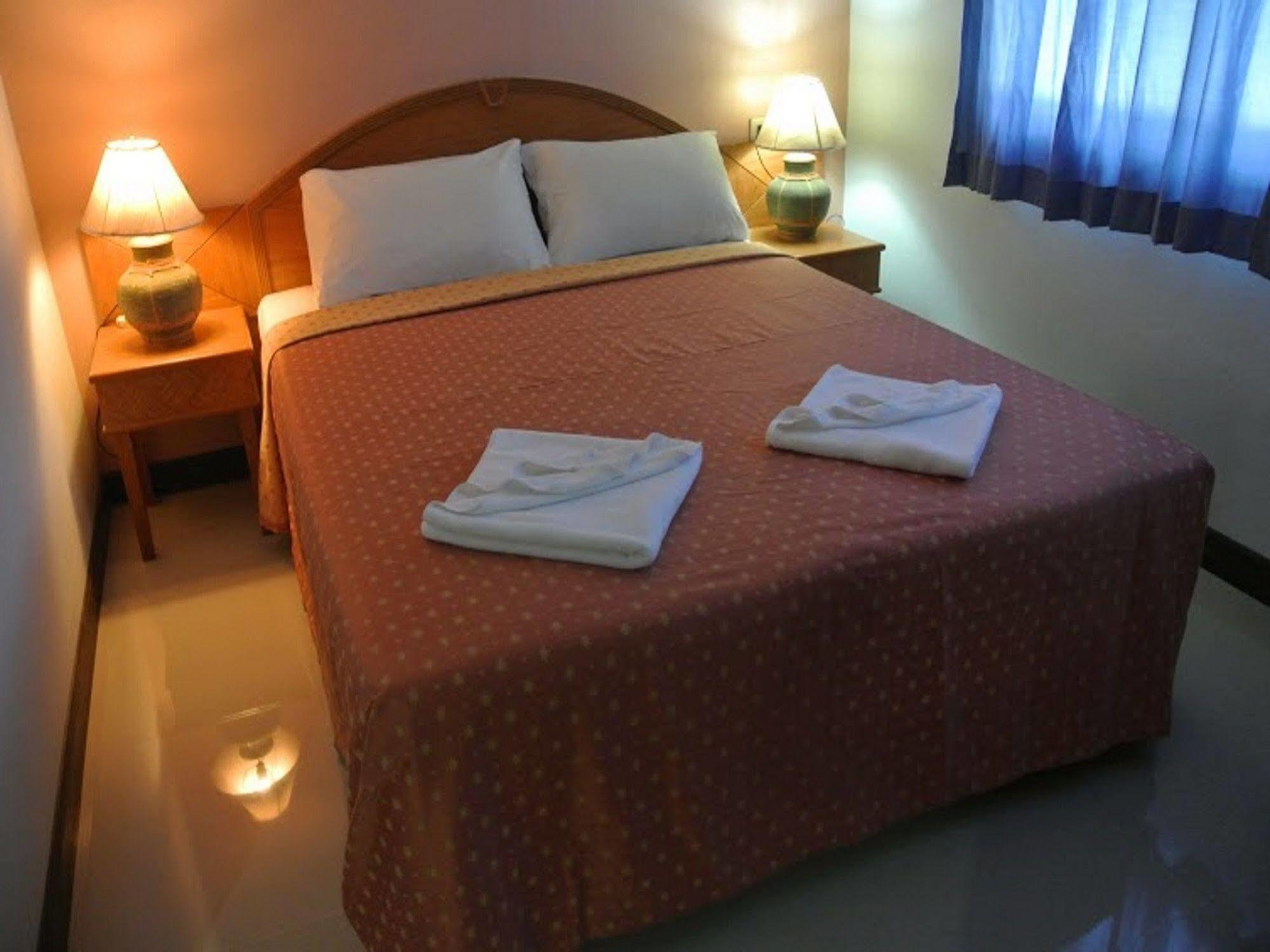 Silla Hostel *
