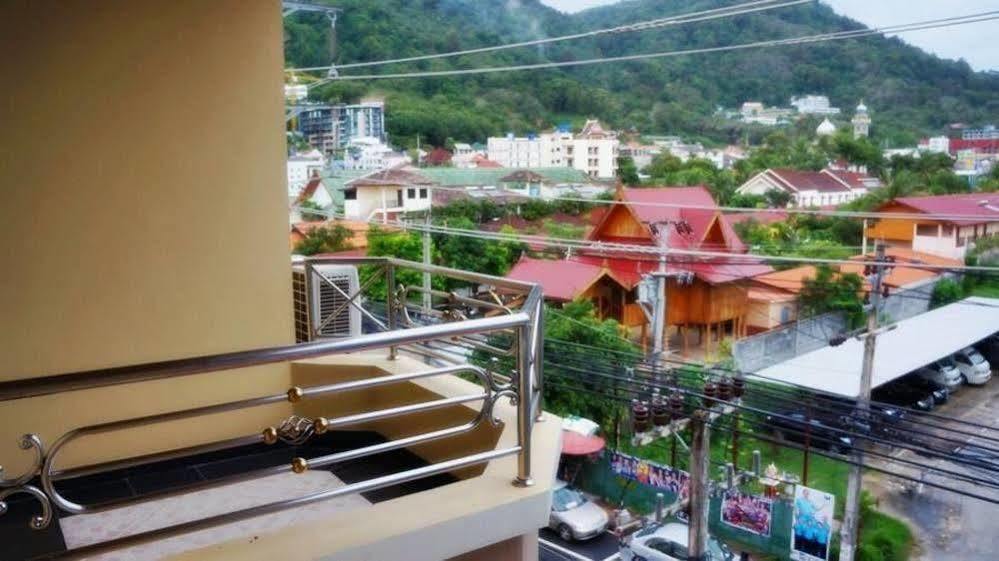 Komaree Apartment *