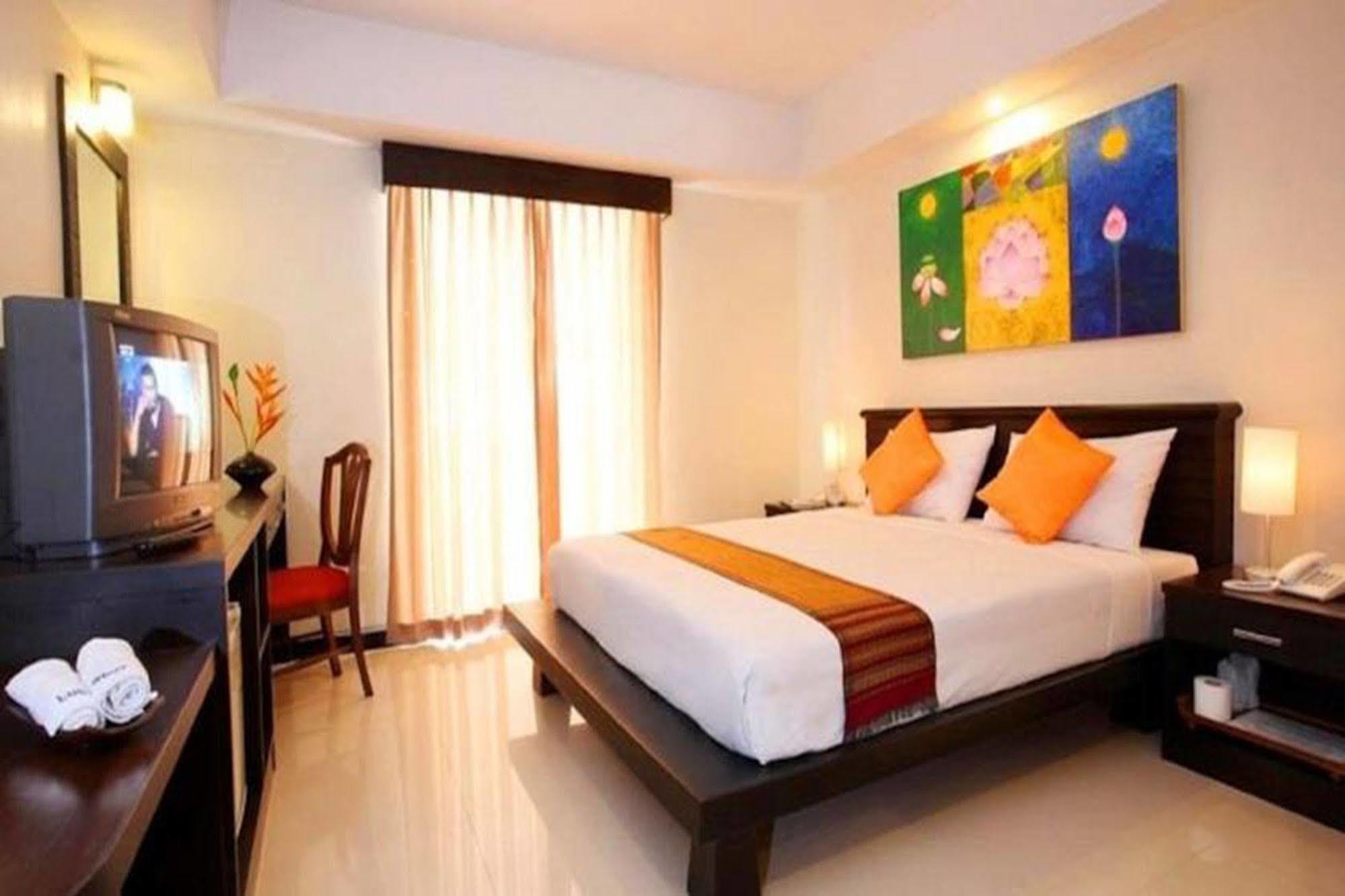 Lub Sbuy Hostel