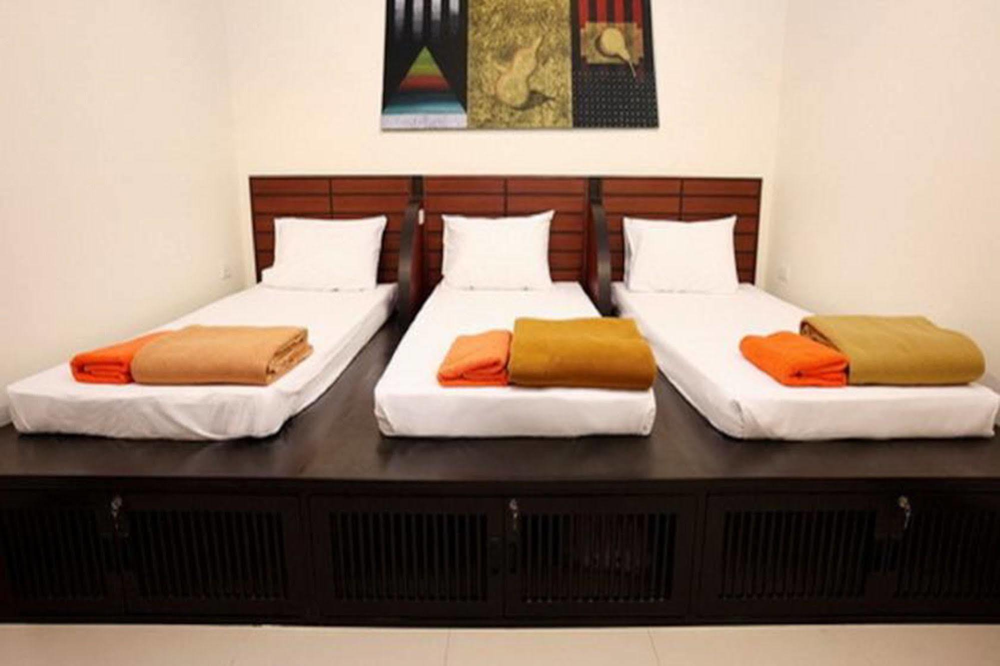 Lub Sbuy * Phuket