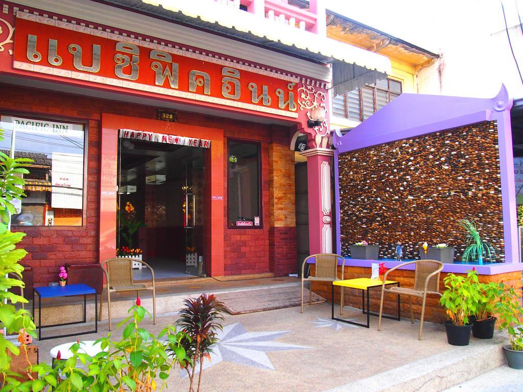 Rumah tetamu Pacific 2*