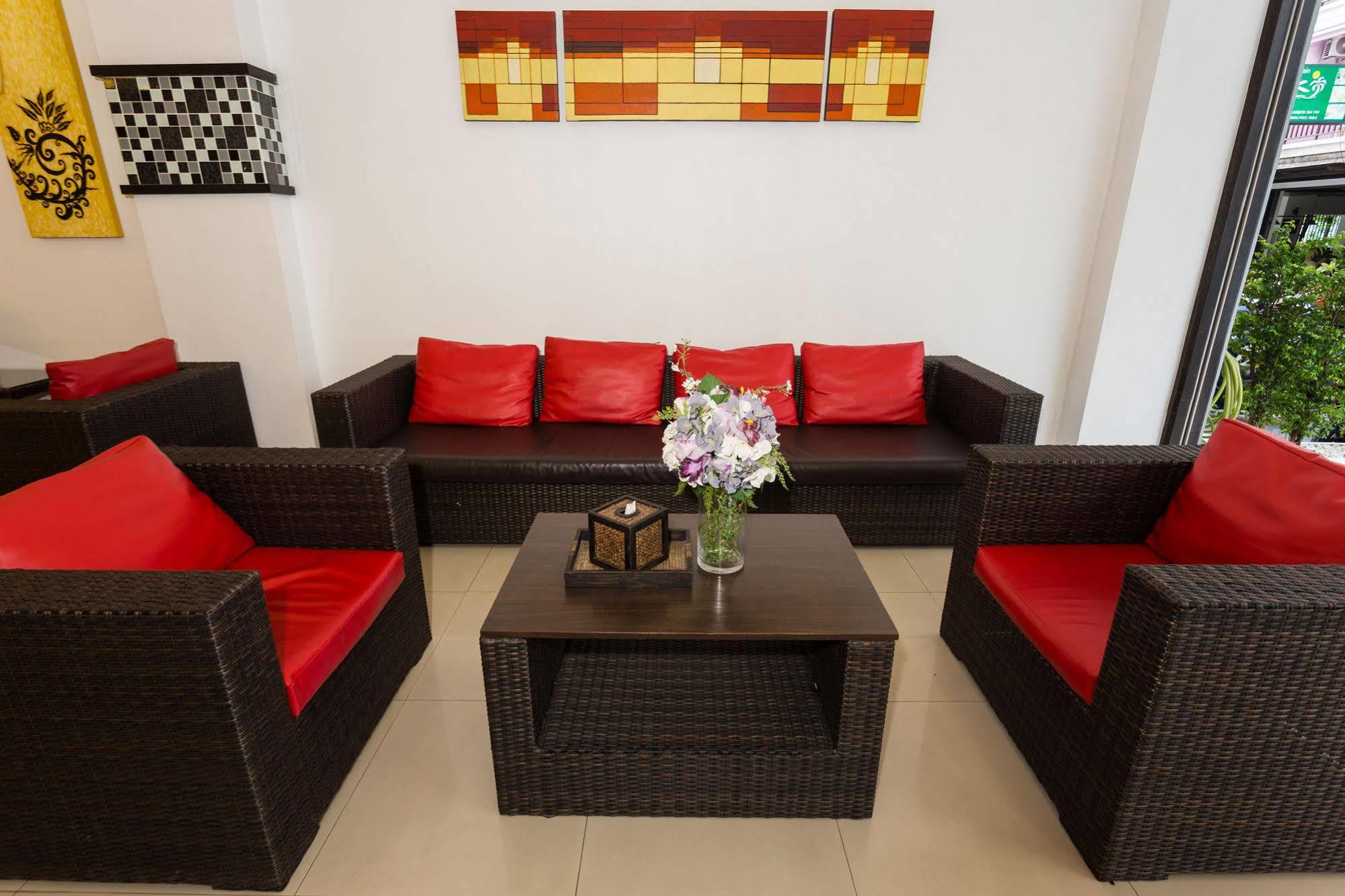 Star House Hotel 3*