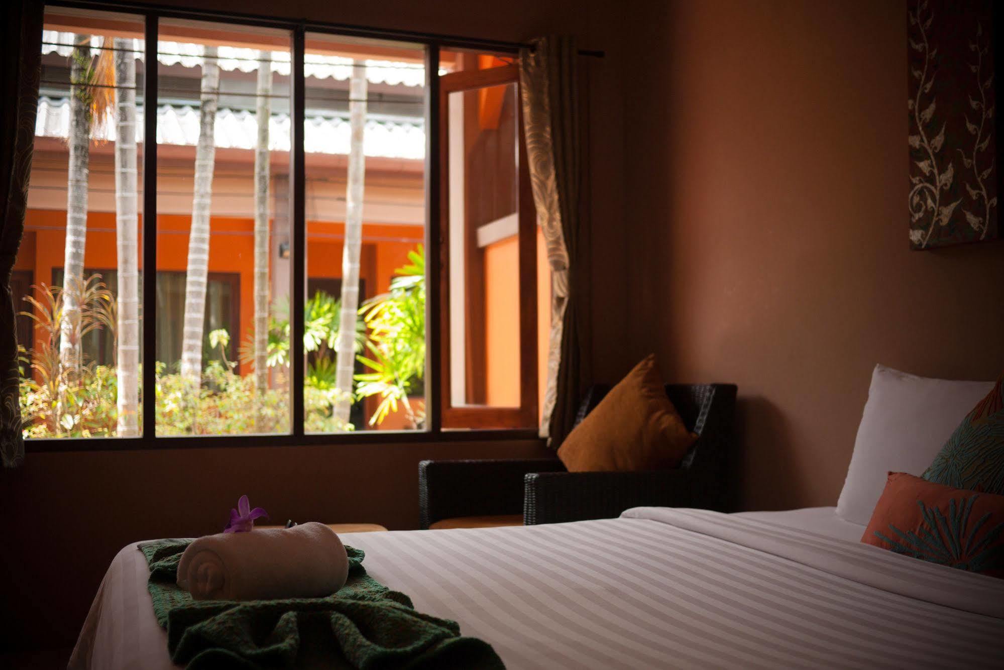 Phuket Siam - Sha Hotel 2*