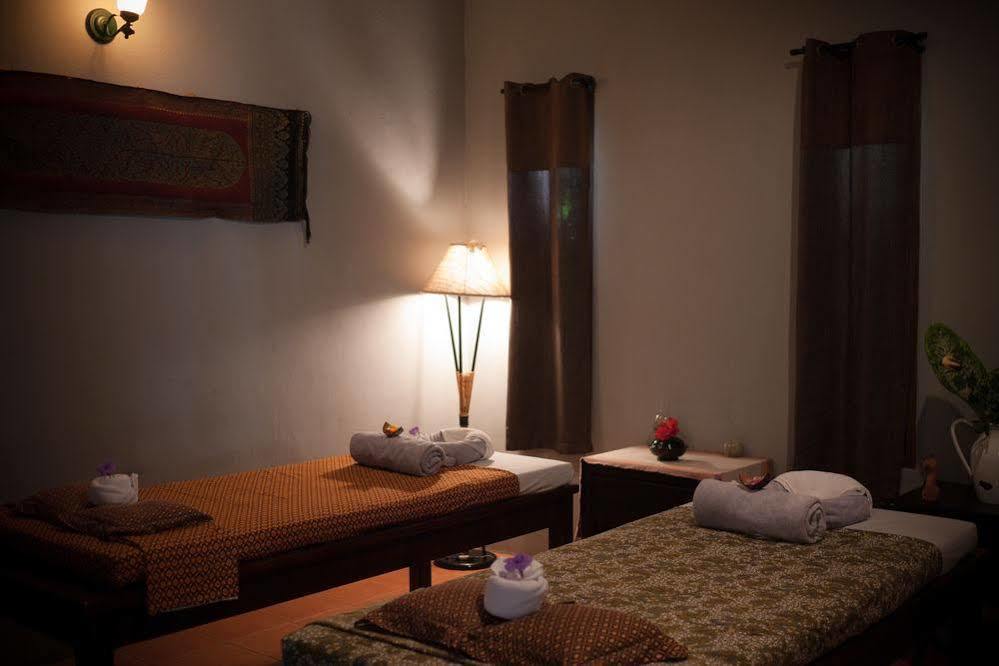 Phuket Siam - Sha 2*
