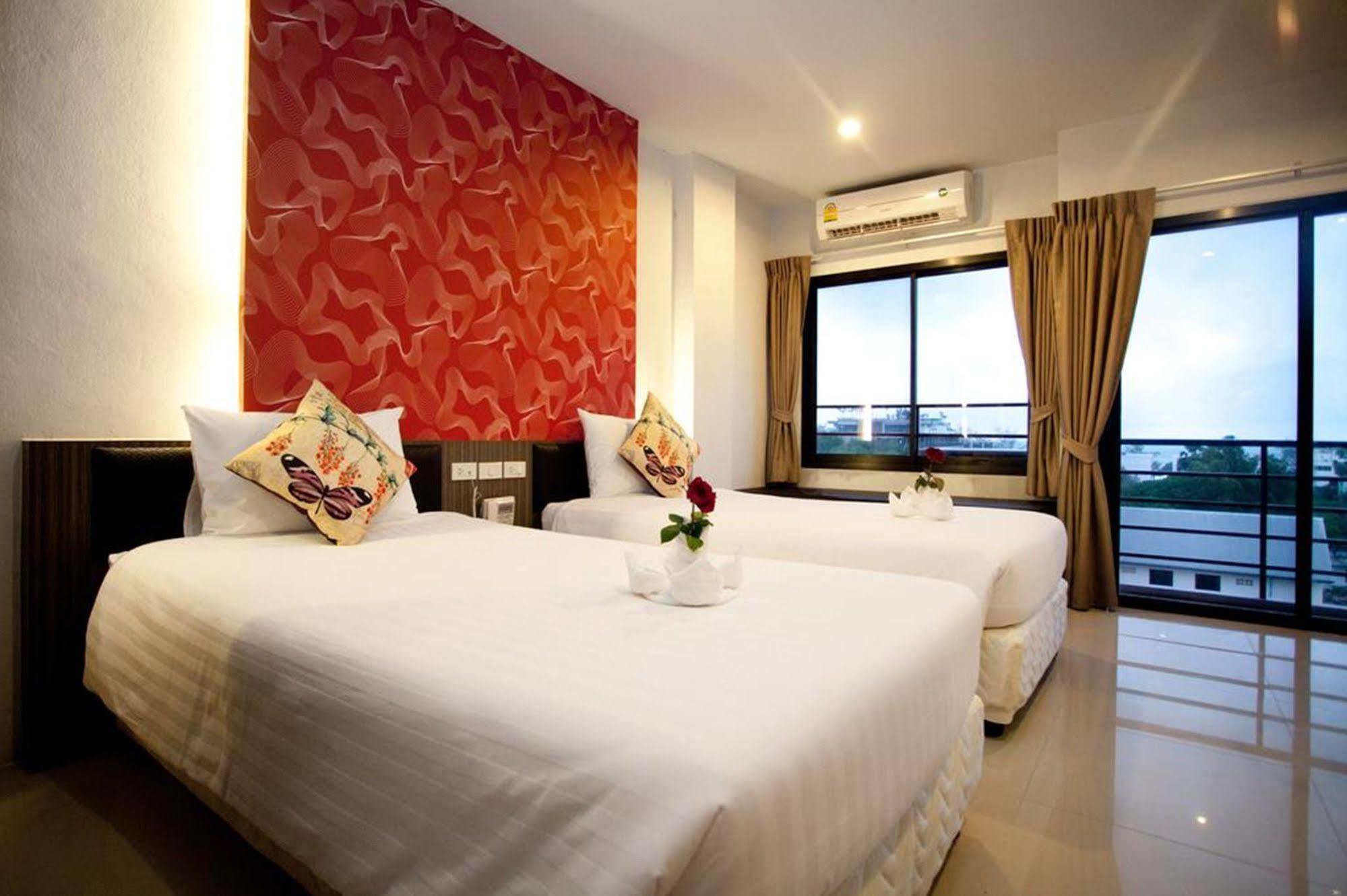 Chill Hotel Patong
