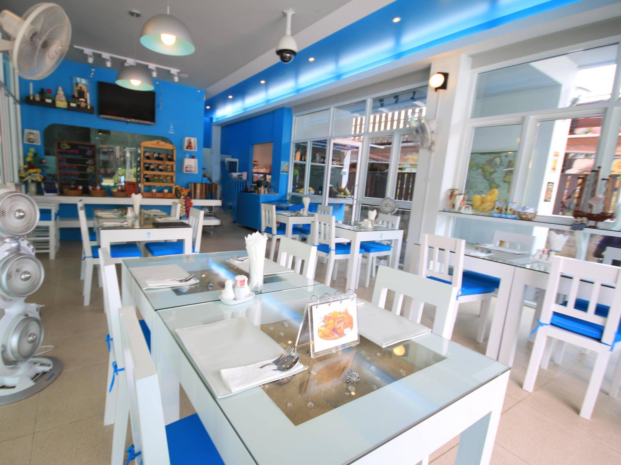 Sea Side Hotel 2*