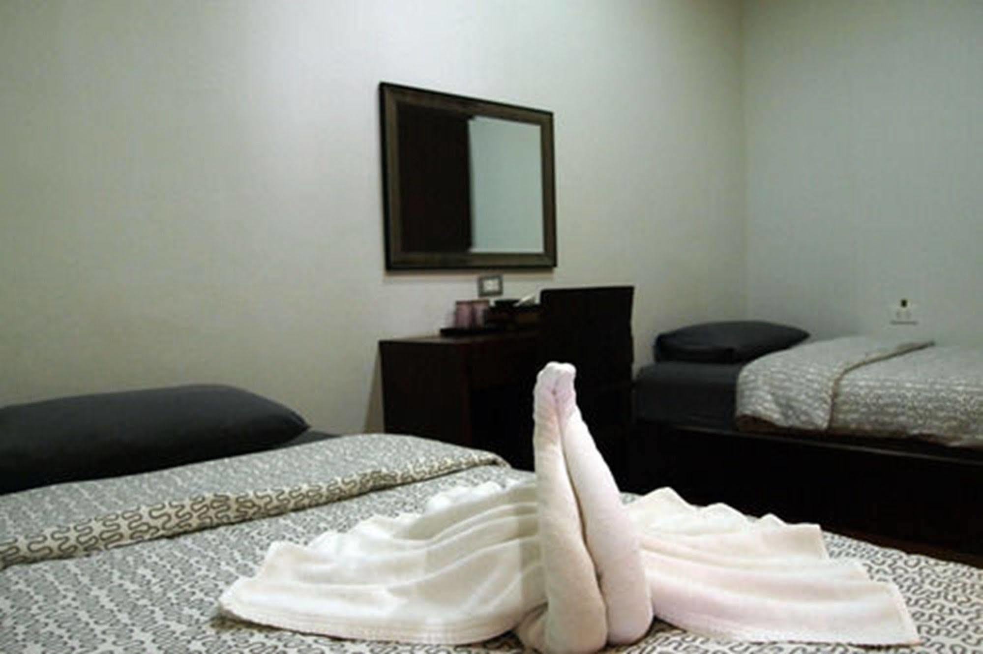Hostel Sunny