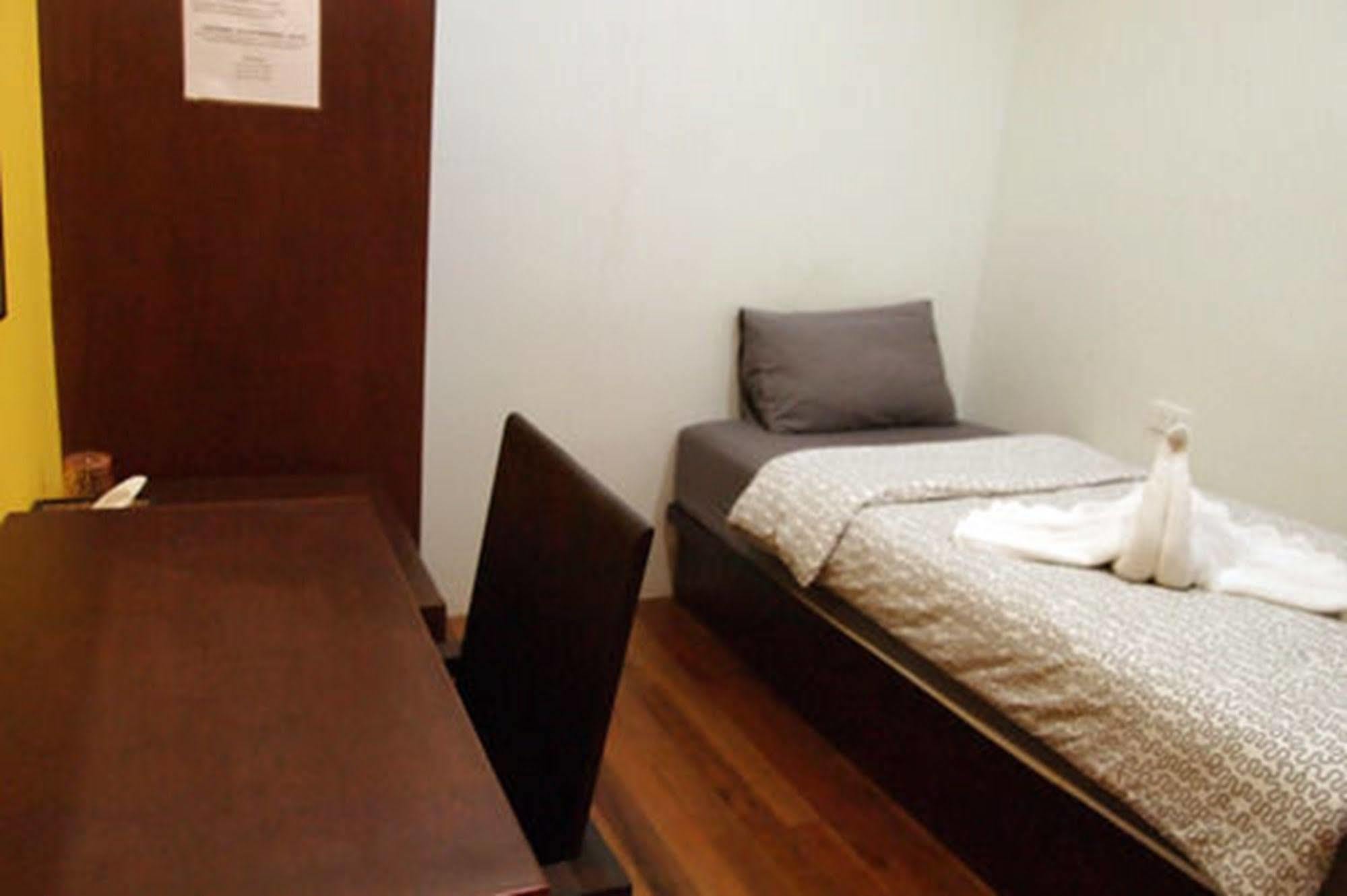 Hostel Sunny Phuket