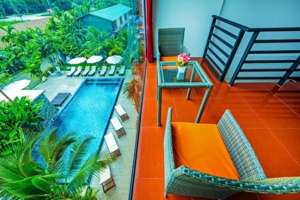 Baan Phuchalong Place 3* Phuket
