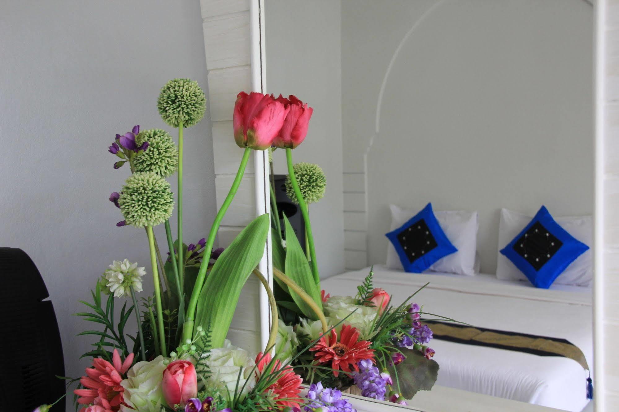 Dinar Hotel