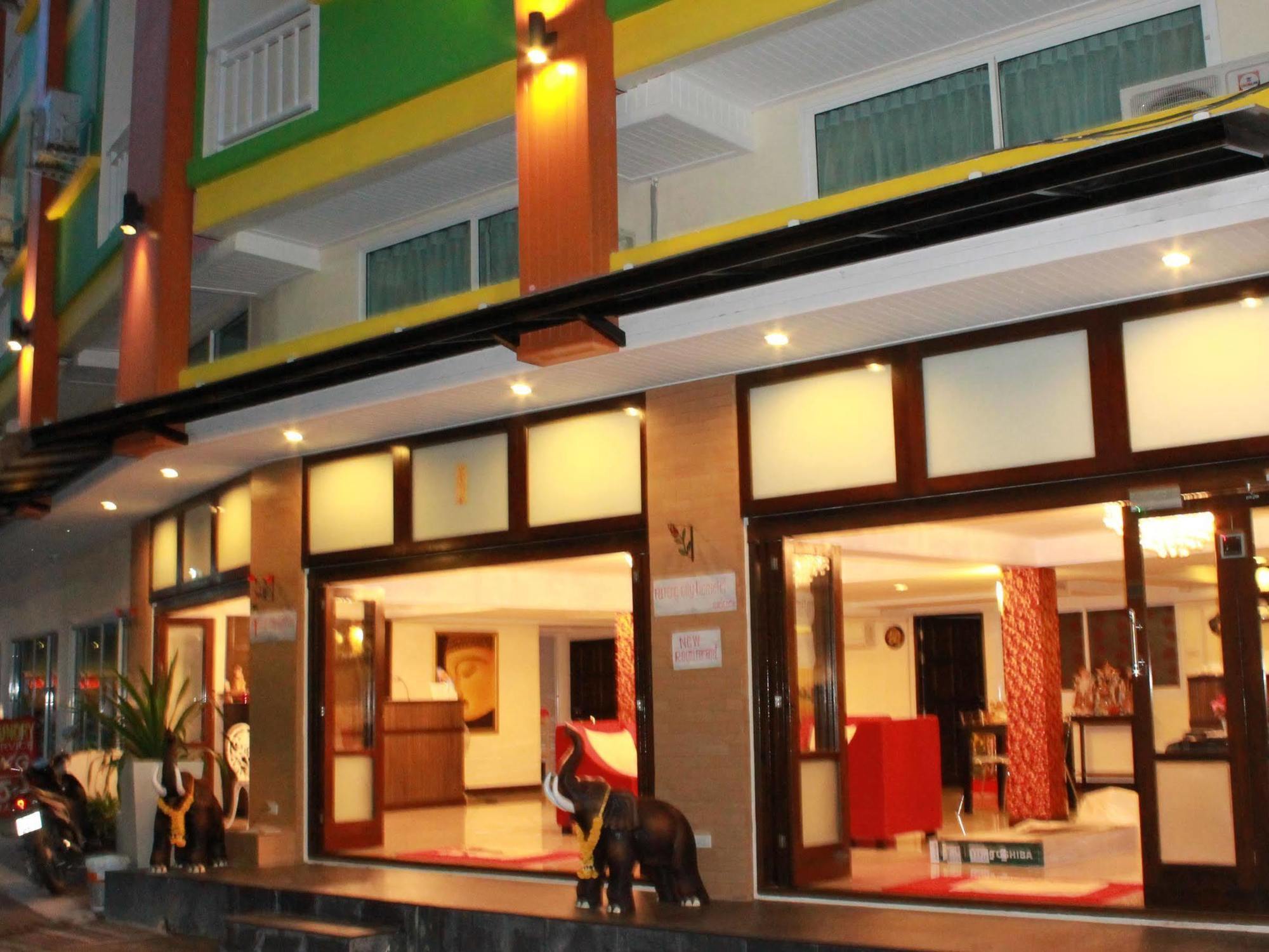 Hotel Oyo 232 Hometel Patong