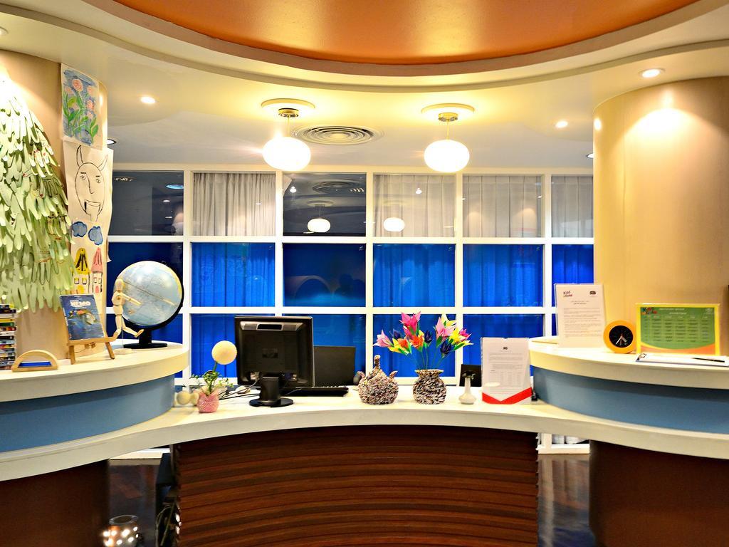 Hotel Radisson Red Phuket 5*